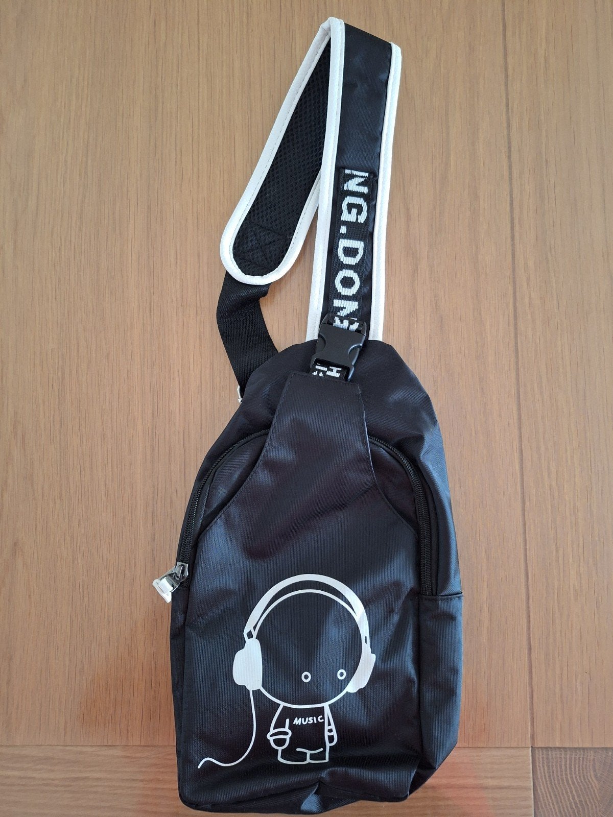 2 Zwarte Kuchen & Bag 1980 'Music' crossbody-borsttas, Ophalen, Gebruikt