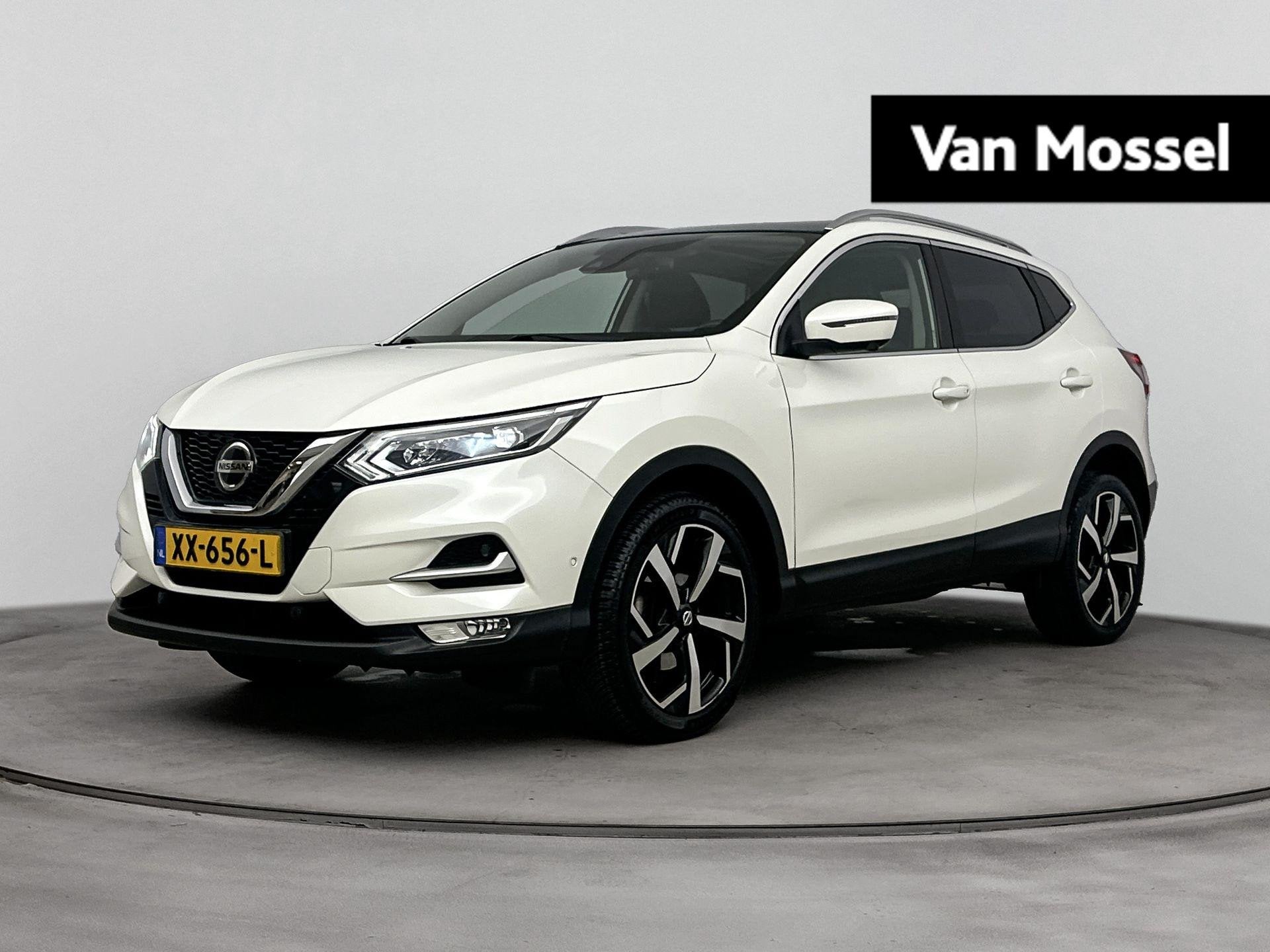 Nissan Qashqai 1.2 Tekna 115PK | Panoramadak | Navigatie | 3, Auto's, Voorwielaandrijving, Gebruikt, 4 cilinders, Wit