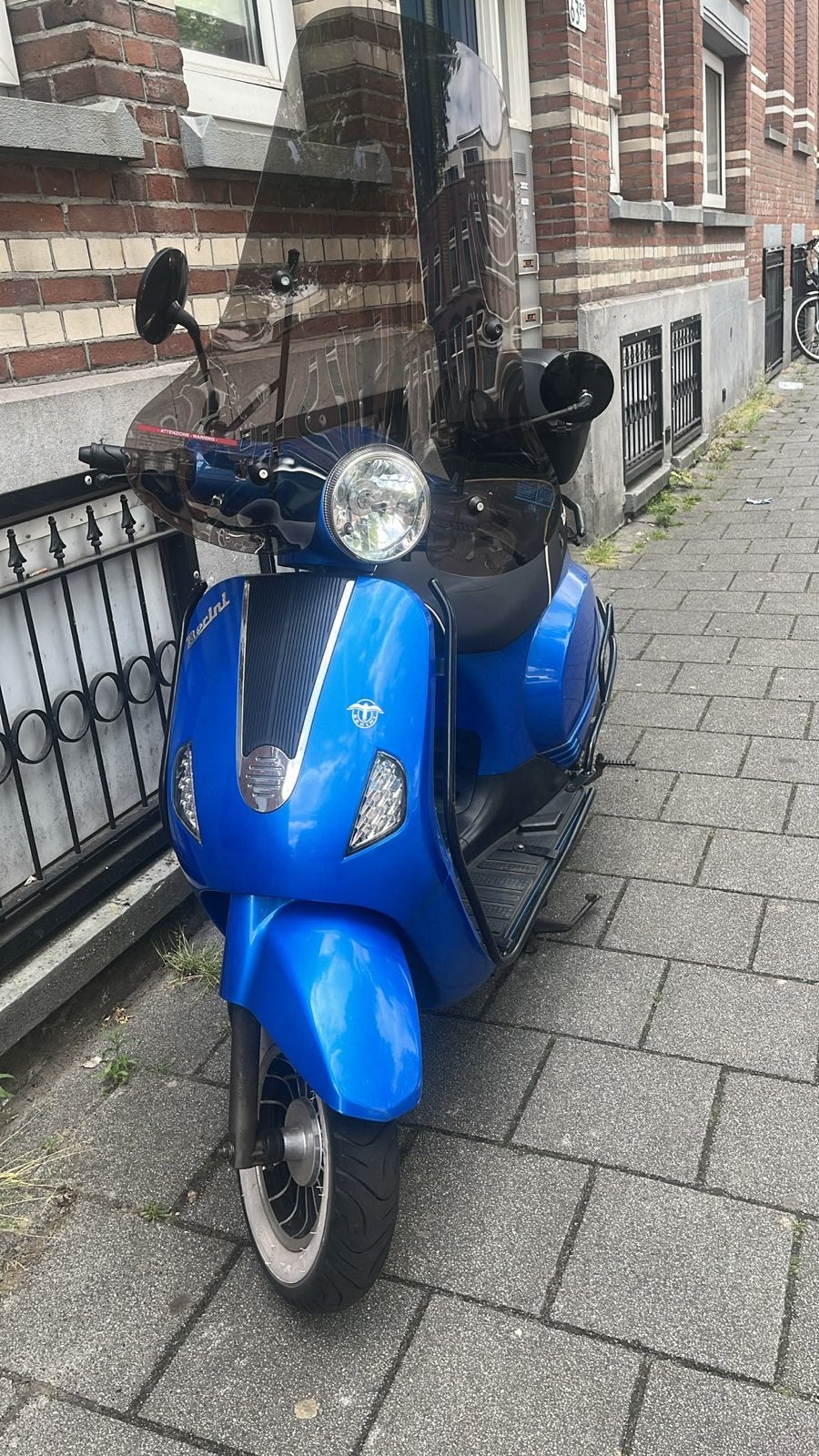 Berini Napoli II Scooter - Zo goed als nieuw, Ophalen of Verzenden, Zo goed als nieuw, Benzine, Overige merken