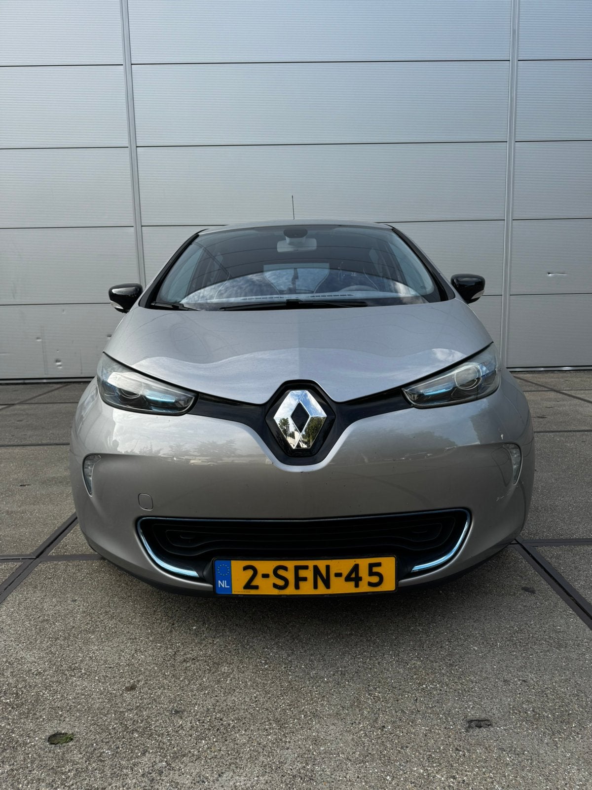 Renault ZOE E 2013 22kwh Grijs MET KOOP ACCU, Auto's, Renault, 58 pk, 31 min, Origineel Nederlands, Elektrisch