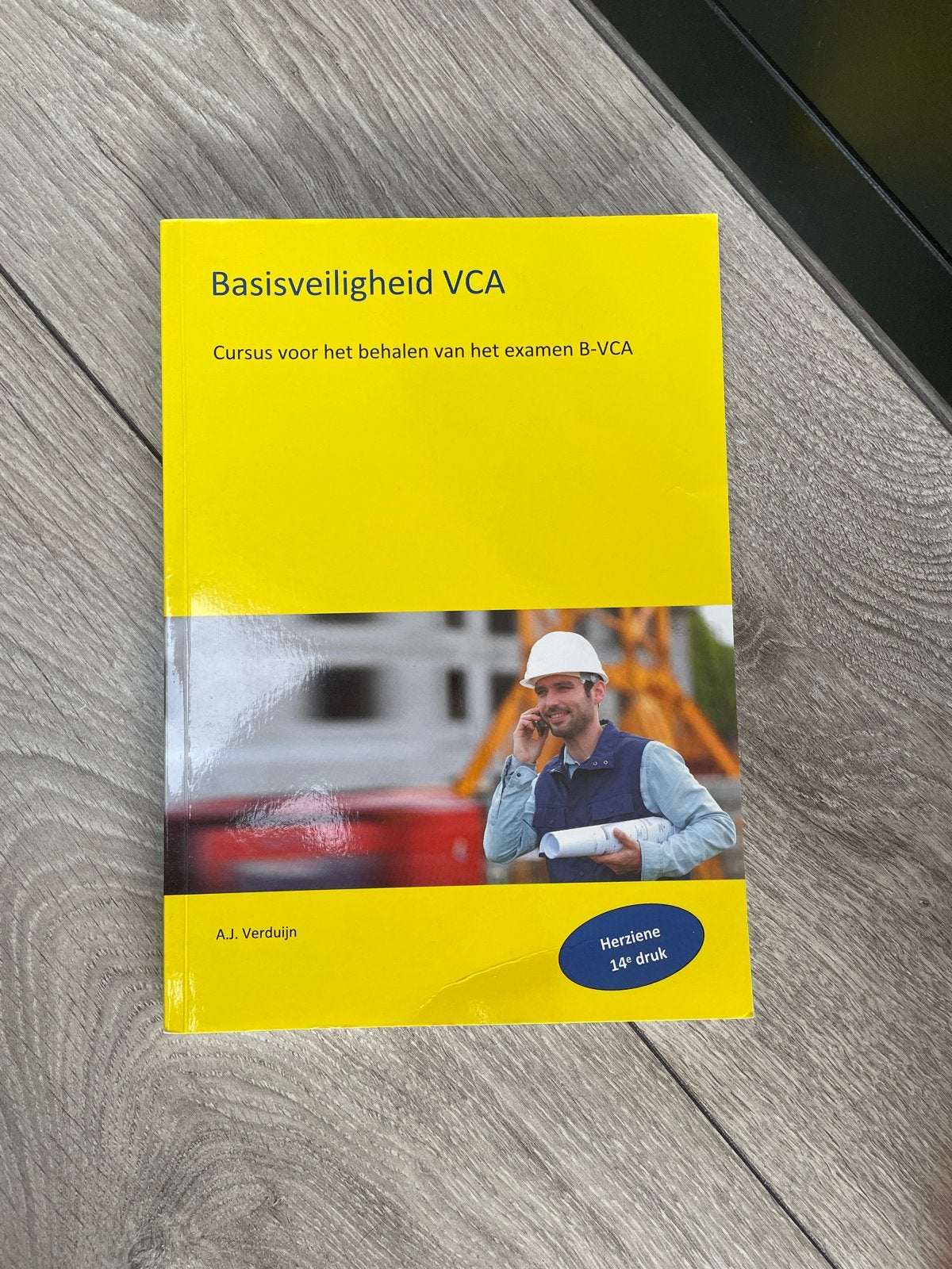 Basisveiligheid VCA - Cursus voor examen B-VCA, Ophalen of Verzenden, Zo goed als nieuw, Niet van toepassing