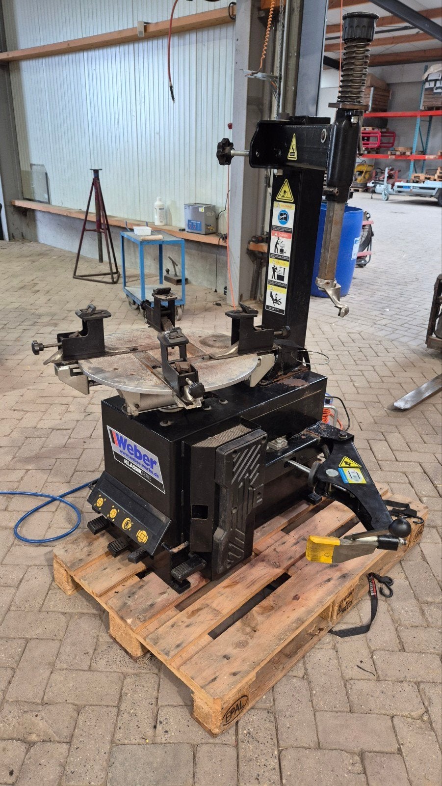 Bandenapparaat de - montage apparaat. 230 volt, Auto diversen, Ophalen, Gebruikt
