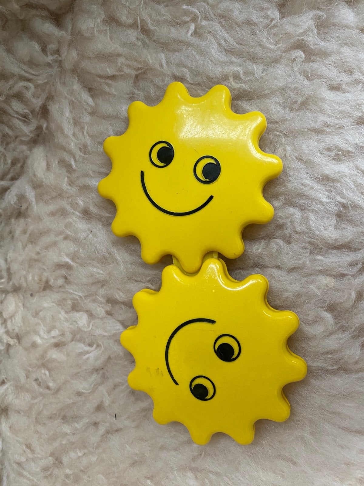 Vintage "Tweelingrammelaar" zonnetjes Ambi Toys, Ophalen of Verzenden, Zo goed als nieuw