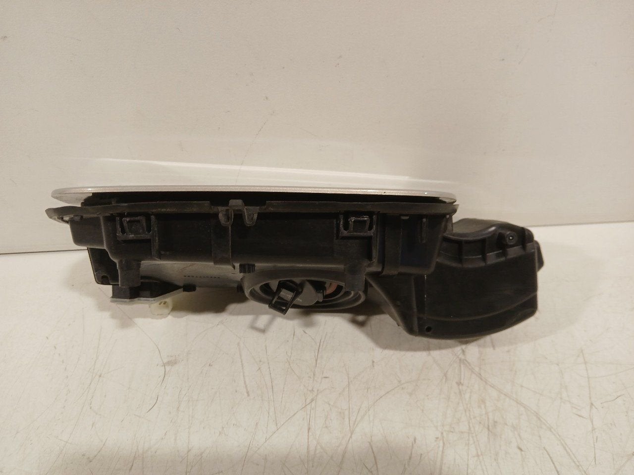 Tank klep DS DS 7, Auto-onderdelen, Onderdelen@venauto.nl, Van der Ven Autorecycling B.V., Gebruikt, Ettenseweg 76, 4706 PB Roosendaal, The Netherlands