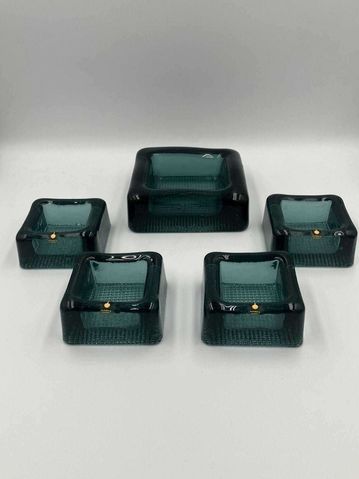 5 Pukeberg (Goran Warff) bakjes (Koopje), Ophalen of Verzenden