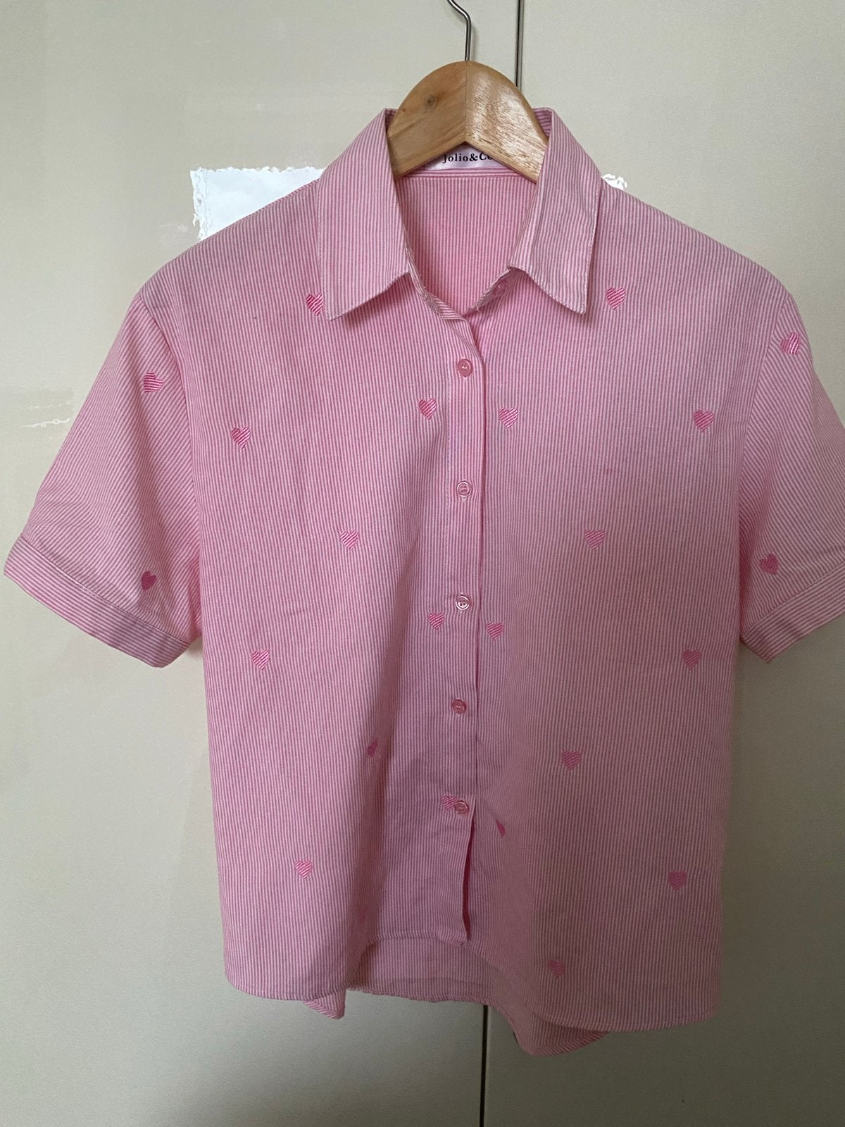 Roze gestreepte blouse met hartjes - Jolio&Co, Kleding | Dames, Ophalen of Verzenden, Gedragen, Maat 38/40 (M), Roze