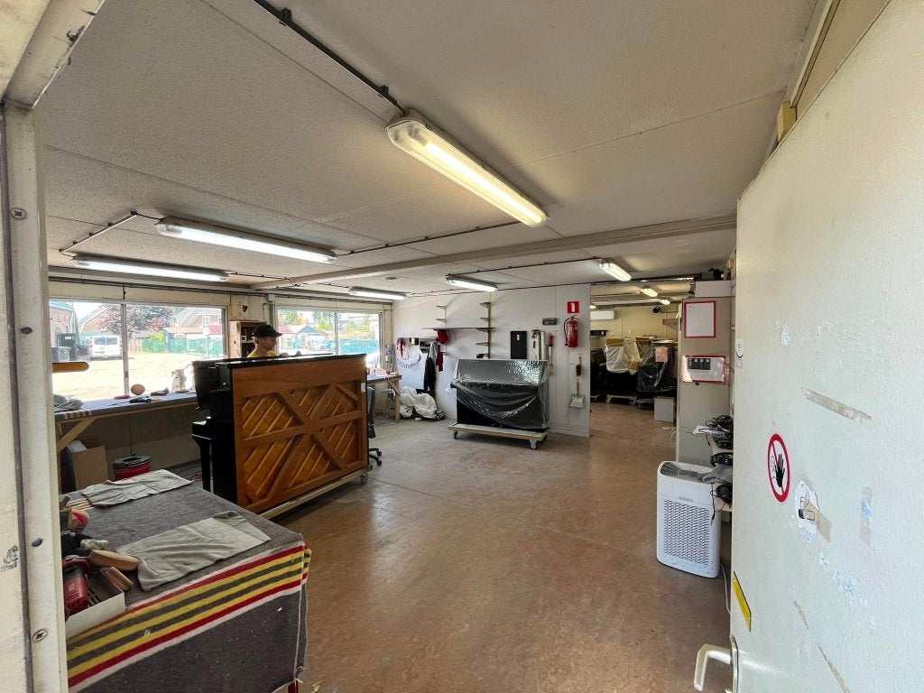 Opslagunits / werkplaats units te koop, Zakelijke goederen, Kantoor en Winkelinrichting | Magazijn, Stelling en Opslag, Ophalen