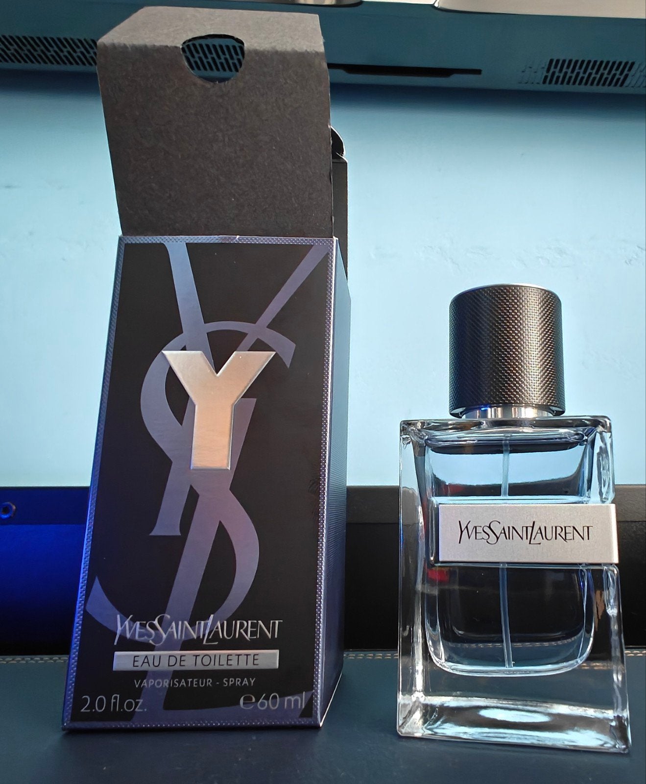Yves Saint Laurent Y Eau de Toilette 60ml, Ophalen of Verzenden, Zo goed als nieuw
