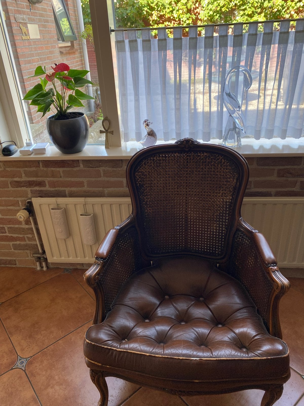 VIntage Louis XV-stijl fauteuil met leer en rotan, Ophalen