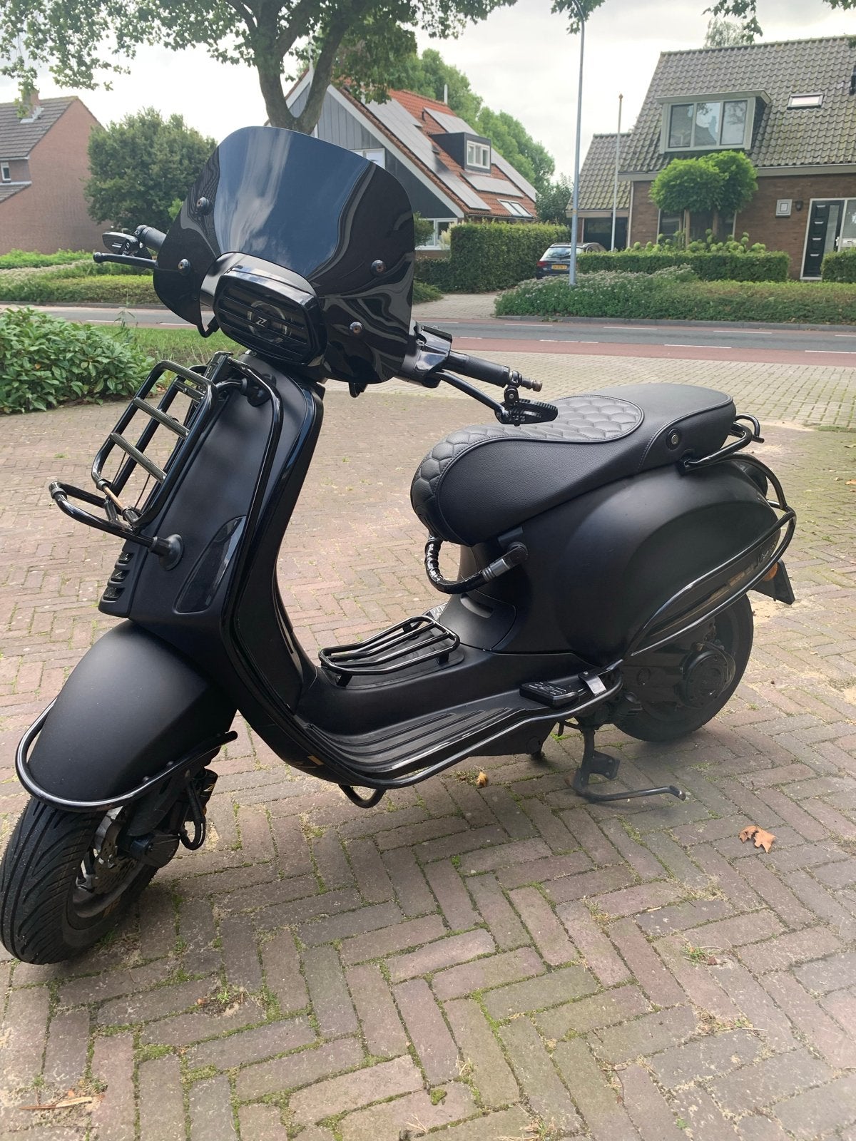 Vespa Sprint 45km/u Mat Zwart - Volledig Geüpgraded, Ophalen, Overige modellen, Maximaal 45 km/u, Zo goed als nieuw