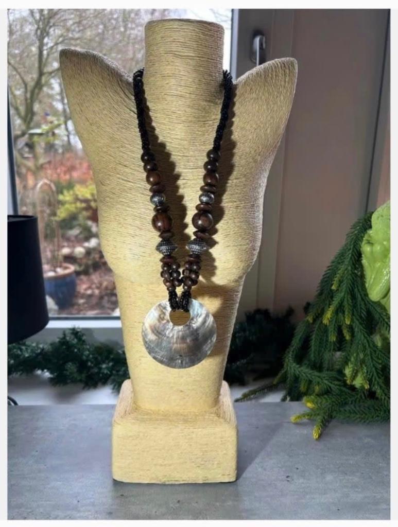 XL Sieraden buste met Gratis parelmoer Ketting, Ophalen of Verzenden