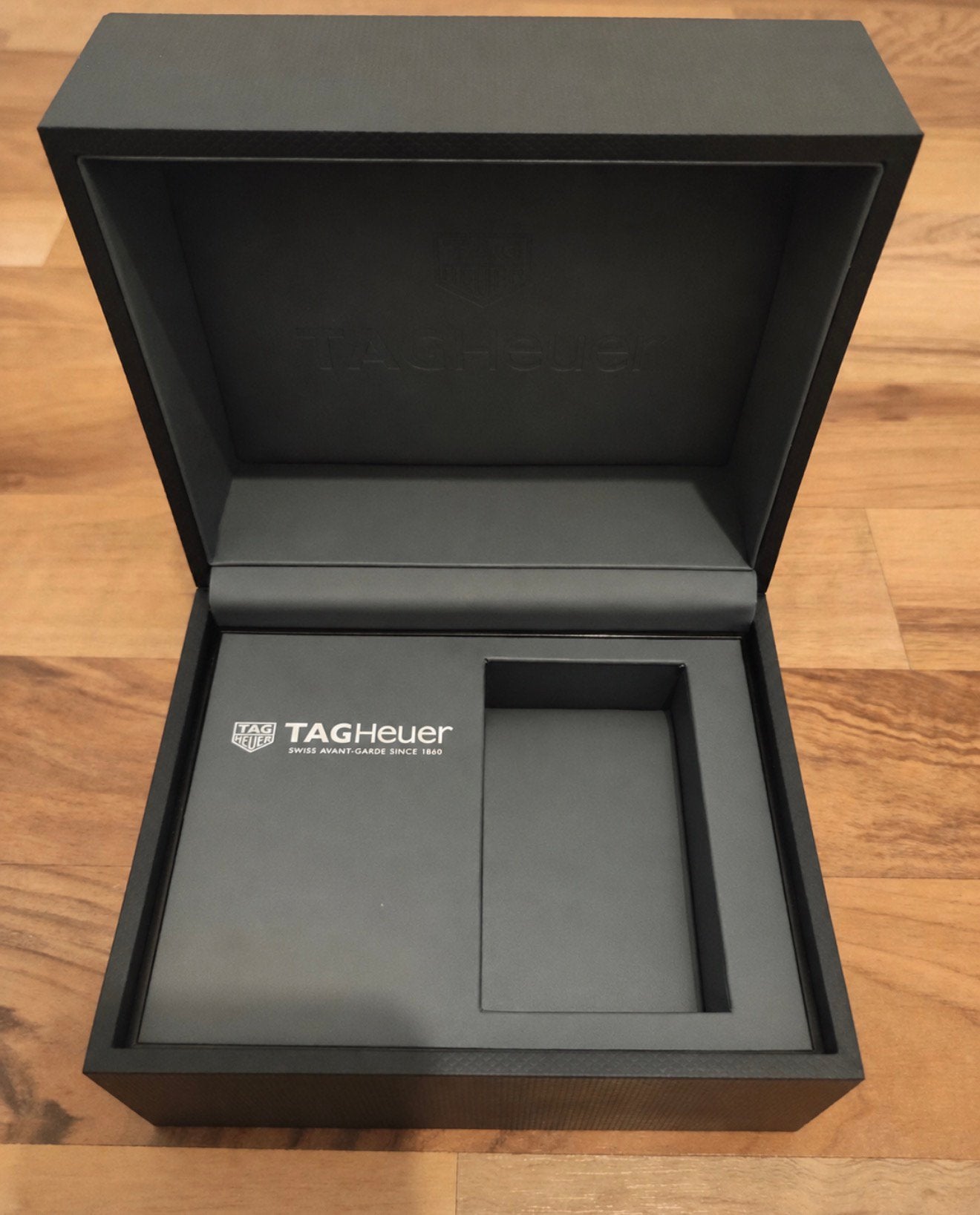 TAG Heuer horlogedoos - Lege doos, Sieraden, Tassen en Uiterlijk, Horloges | Dames, Ophalen of Verzenden, Nieuw