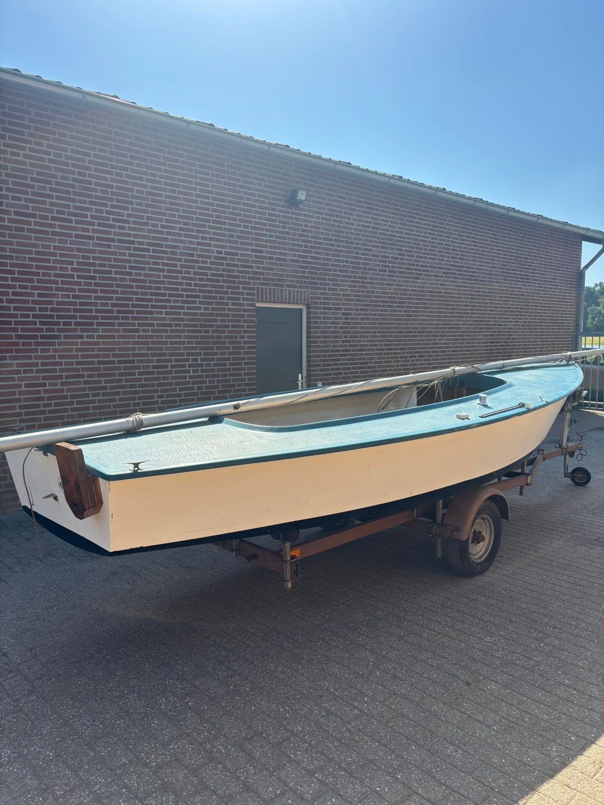 Flying arrow spanker zeilboot, 3pk yamaha motor en trailer, Ophalen, Inclusief trailer, Zo goed als nieuw, Flying Arrow