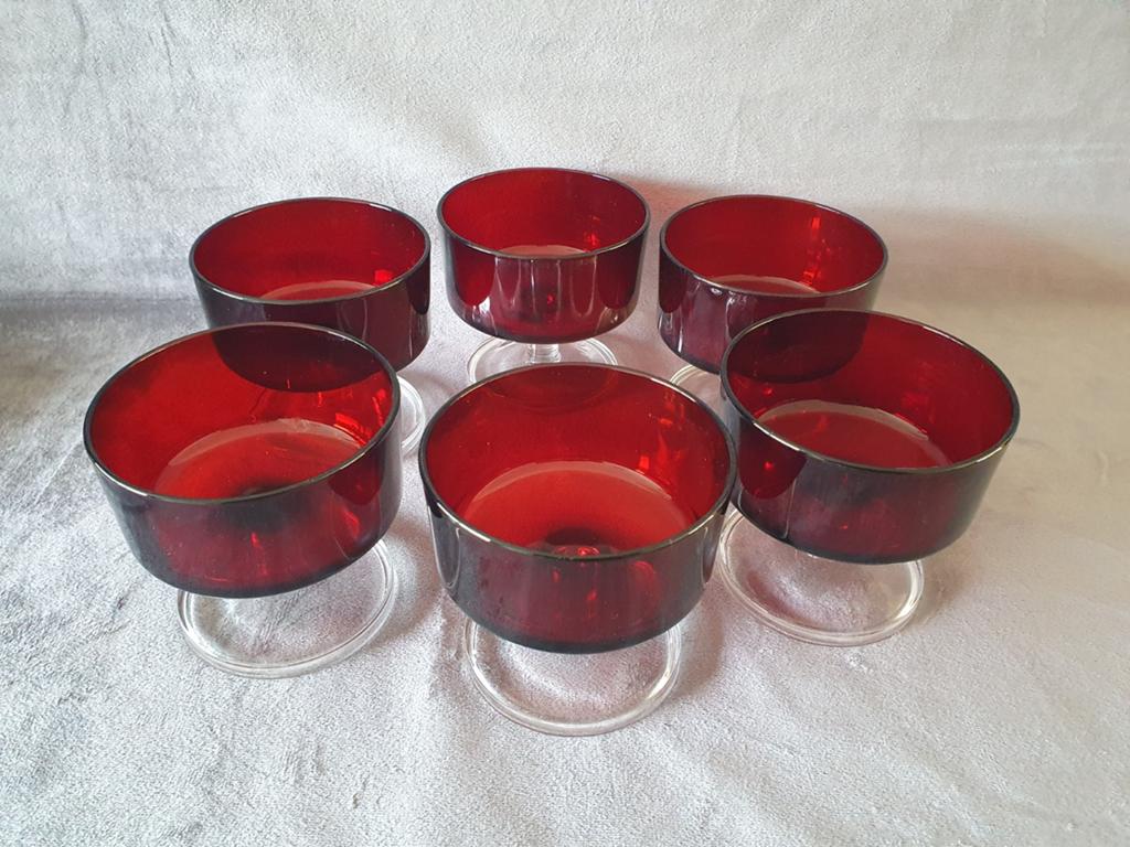 Vintage Luminarc Coupe glas rood, Ophalen of Verzenden