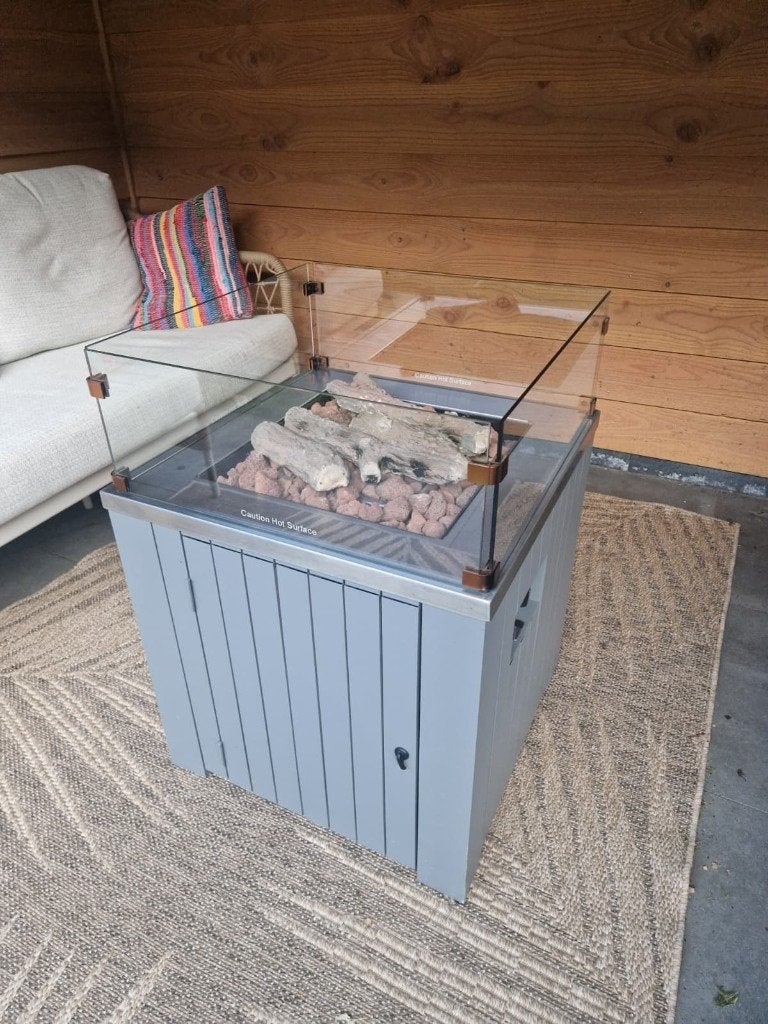 Luxe Cozy Living Vuurtafel 60x60 cm - Inclusief hoes, Ophalen, Zo goed als nieuw