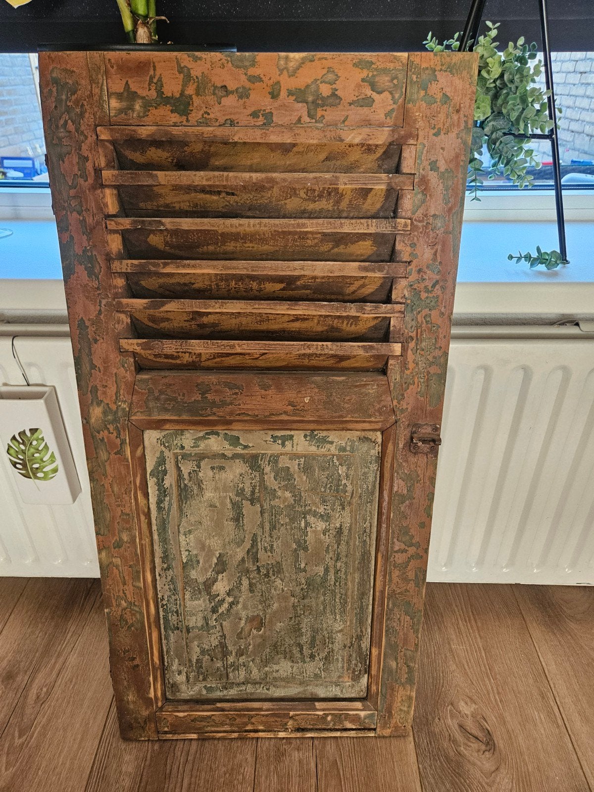 Oude Louvre luik - 93,5 cm hoog, 45 cm breed, Ophalen