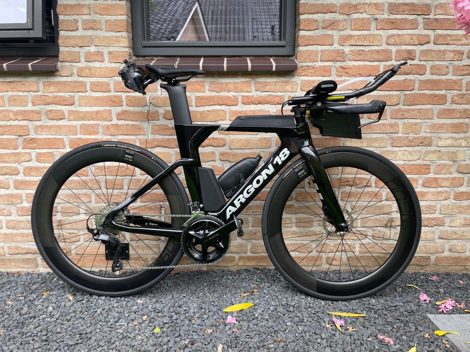 Zo goed als nieuwe Argon 18 E117 Triathlon/Tijdritfiets disc, Fietsen en Brommers, Fietsen | Racefietsen, Overige merken, 28 inch