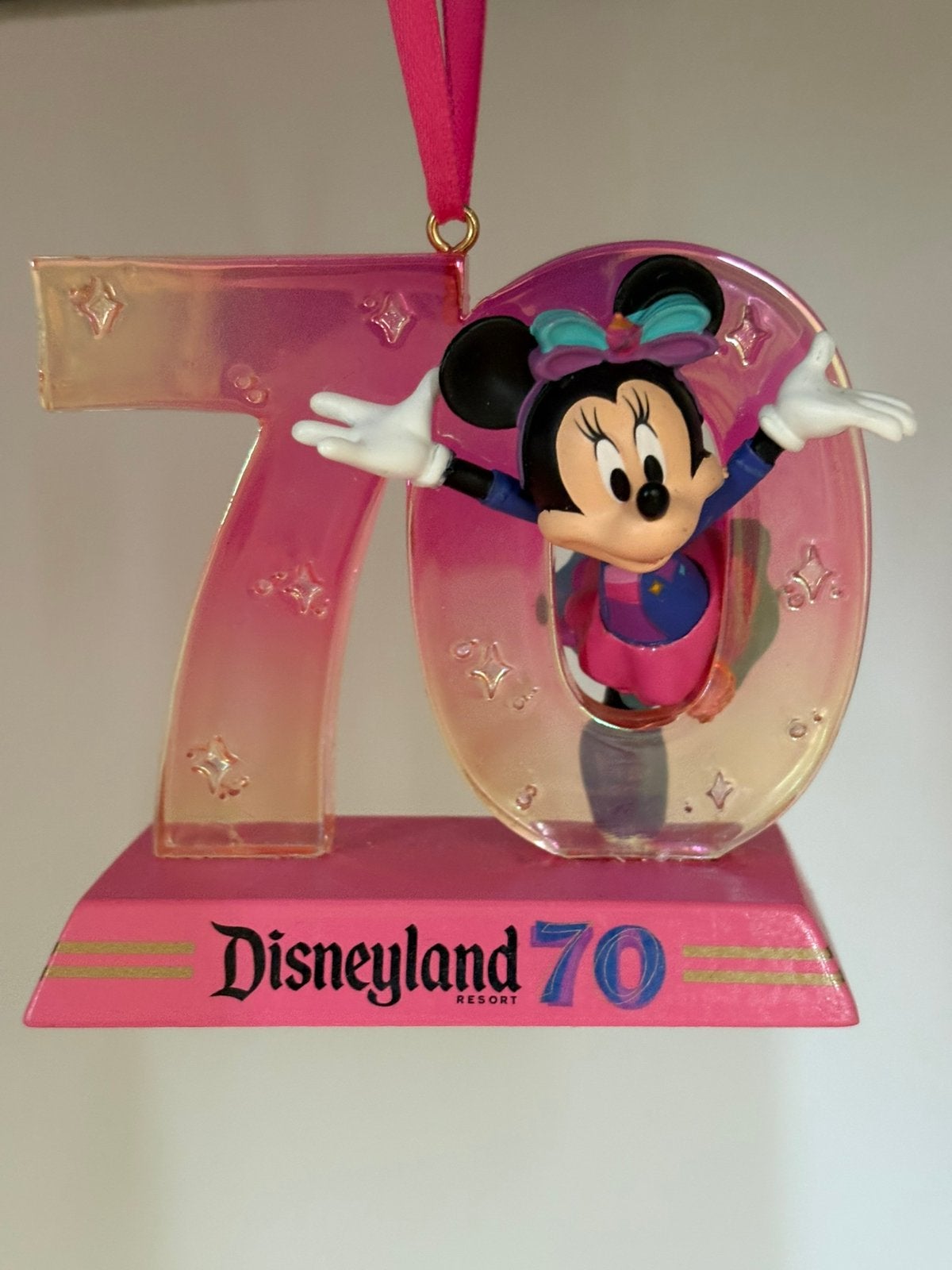 Disney parks Anaheim 70 jaar Minnie Mouse ornament, Ophalen of Verzenden, Mickey Mouse, Zo goed als nieuw, Beeldje of Figuurtje