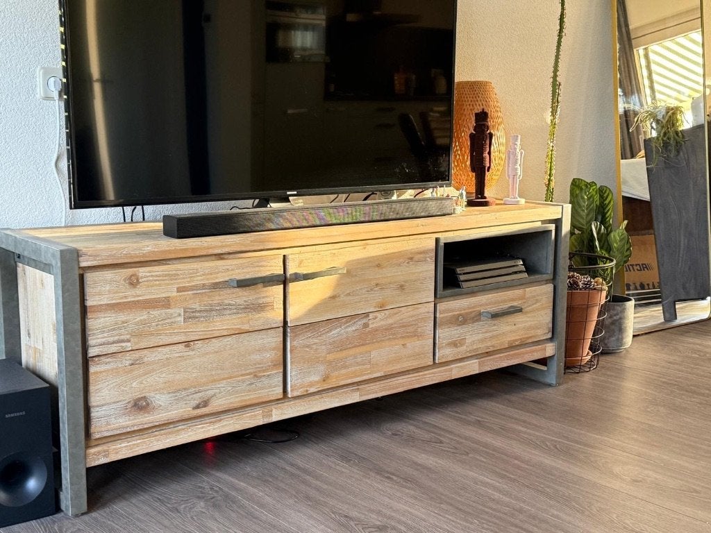 Tv kast, Huis en Inrichting, Ophalen, Eikenhout, Zo goed als nieuw, 200 cm of meer