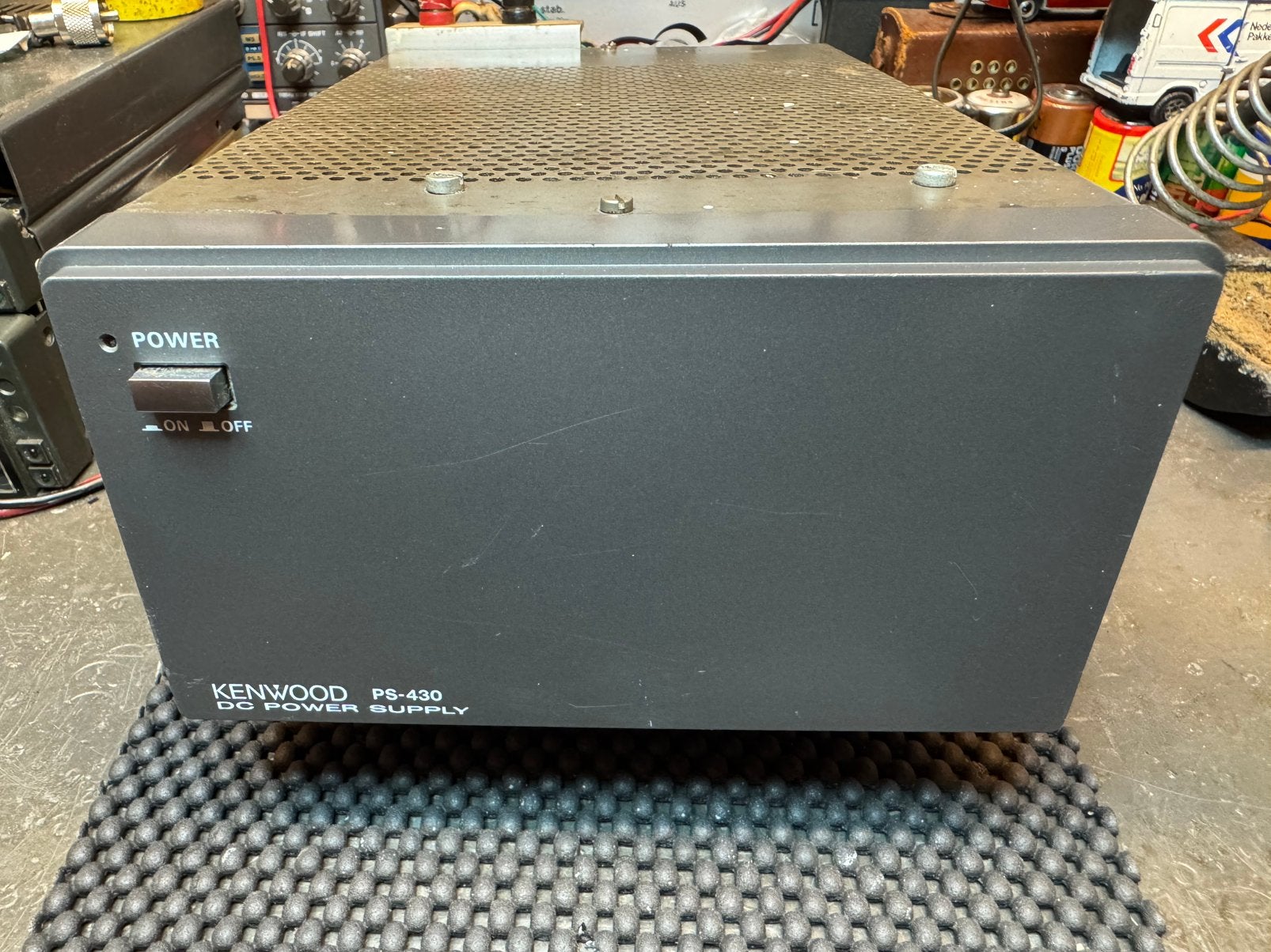 Kenwood ps 430 voeding 20 amp met iets werk vaste pr ophalen, Telecommunicatie, Zenders en Ontvangers, Ophalen, Gebruikt