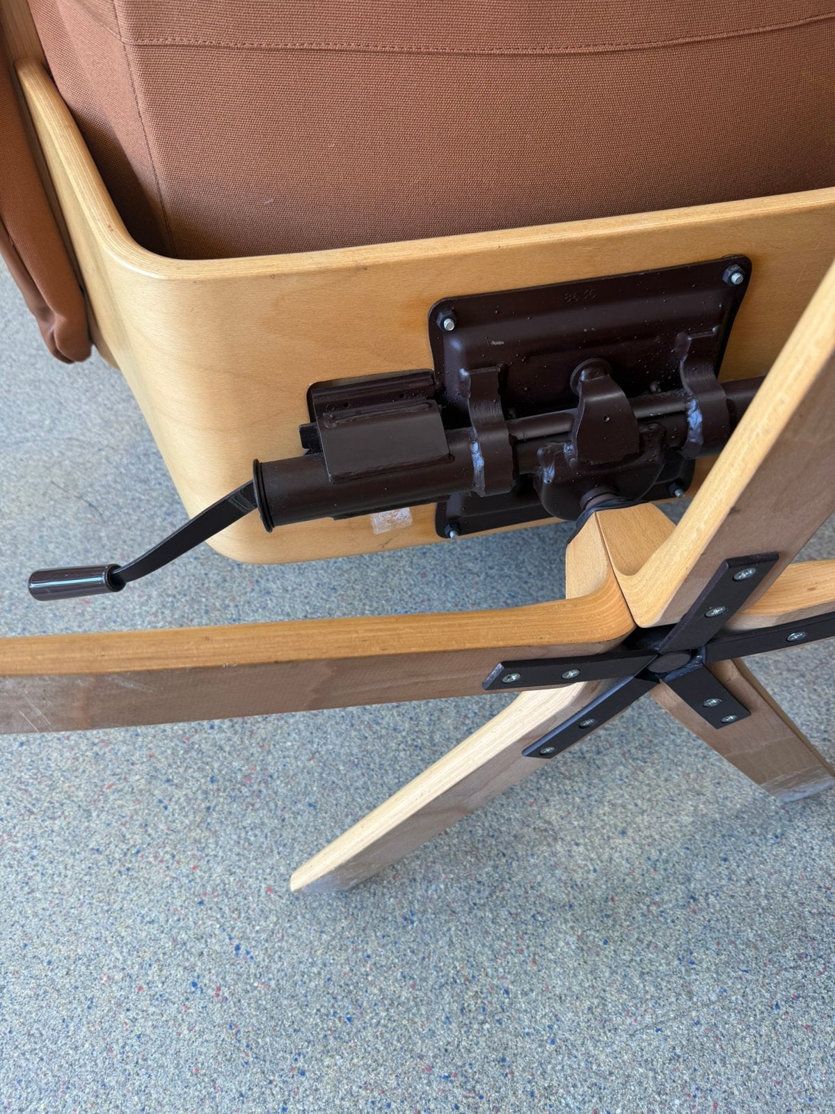 Vintage relax fauteuil Gote Möbel draai stoel, Ophalen of Verzenden, Zo goed als nieuw, Leer, Gratis bezorging regio Utrecht