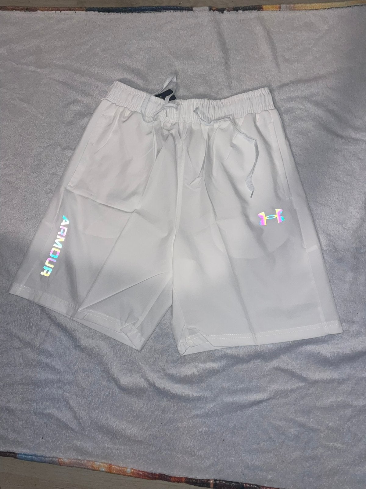 Under armour shorts, Maat 48/50 (M), Wit, Nieuw, Ophalen of Verzenden