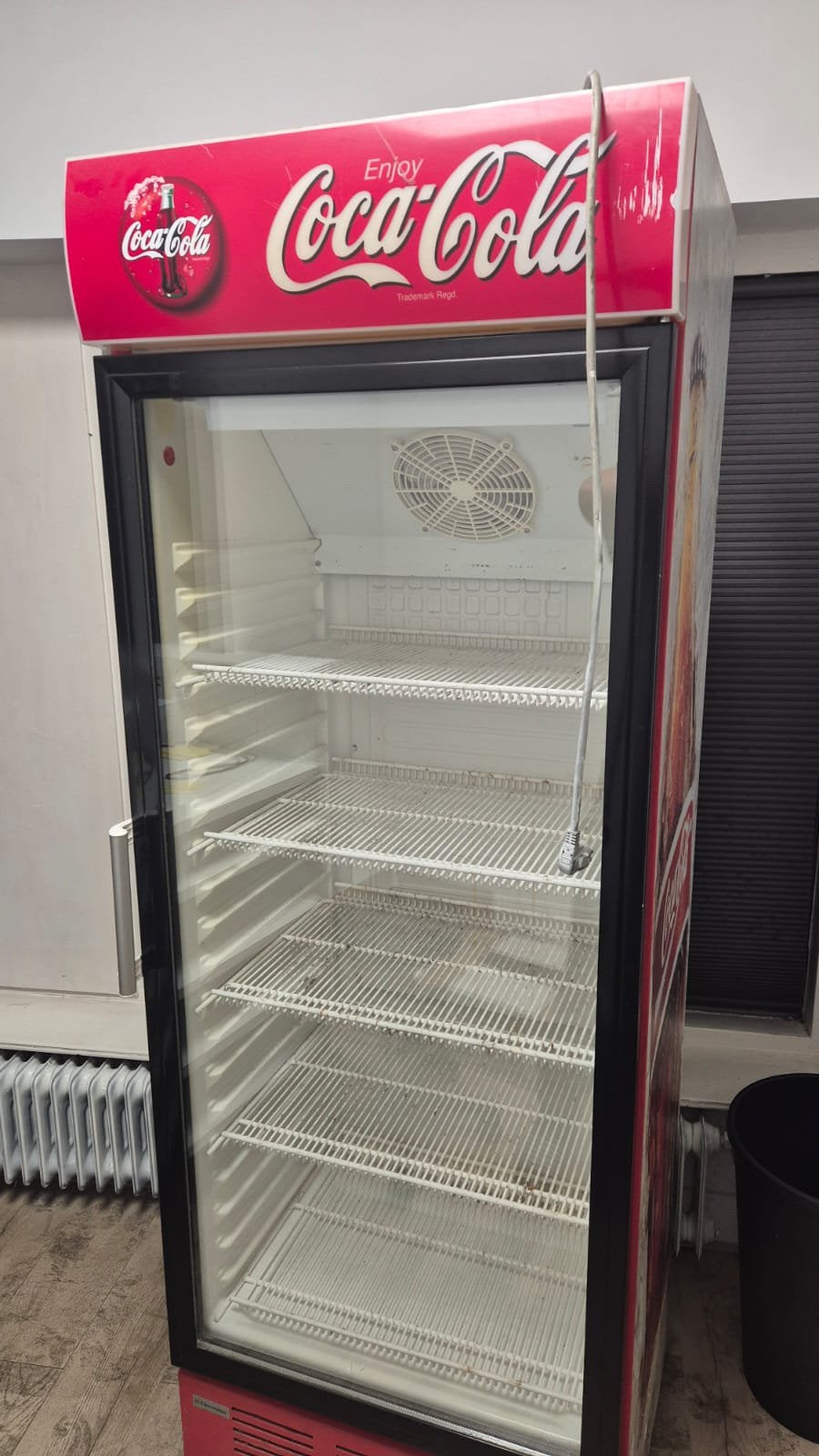 Coca cola koelkast mooi, Witgoed en Apparatuur, Ophalen, Zonder vriesvak, 200 liter of meer, 160 cm of meer