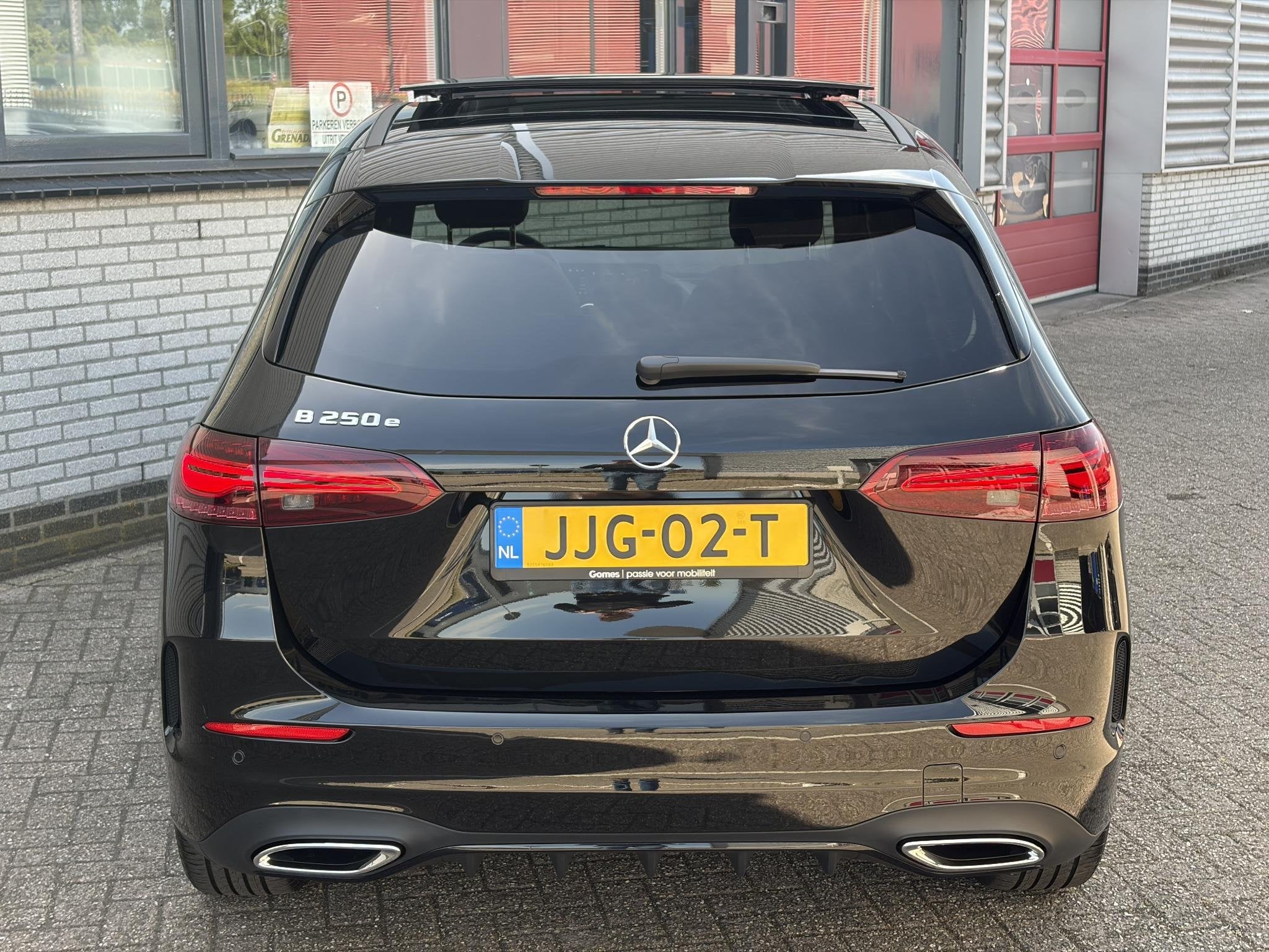 Mercedes-Benz B-klasse 250 e Business Solution AMG | Head Up, Auto's, Mercedes-Benz, Gebruikt, Euro 6, 4 cilinders, 16 kWh