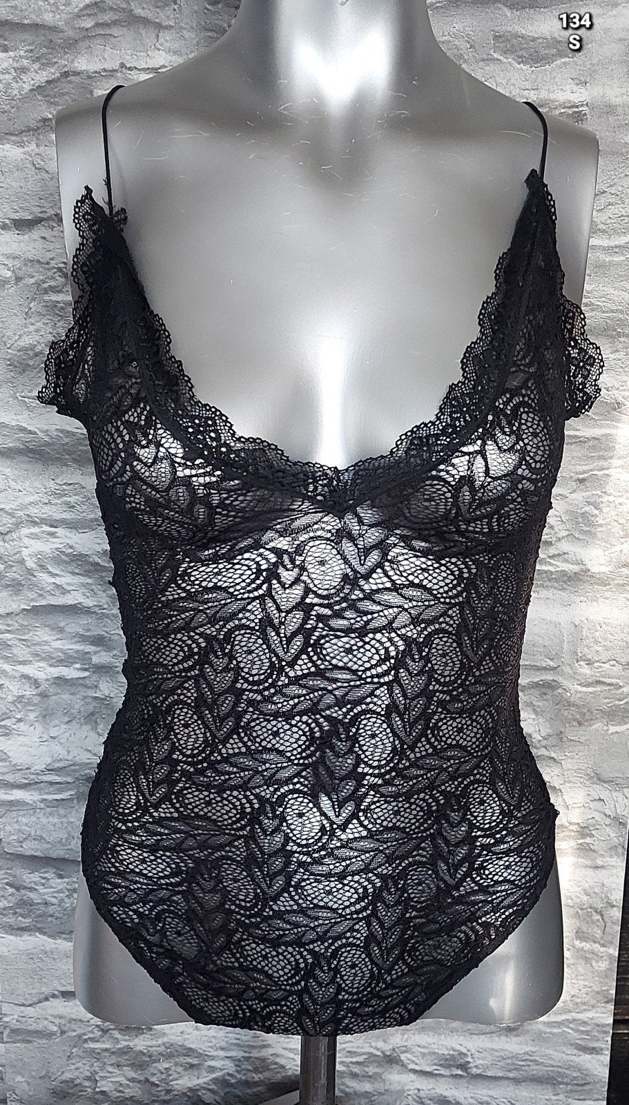 Sexy Zwarte kanten body met spaghettibandjes, Ophalen of Verzenden, Zwart, Body of Korset
