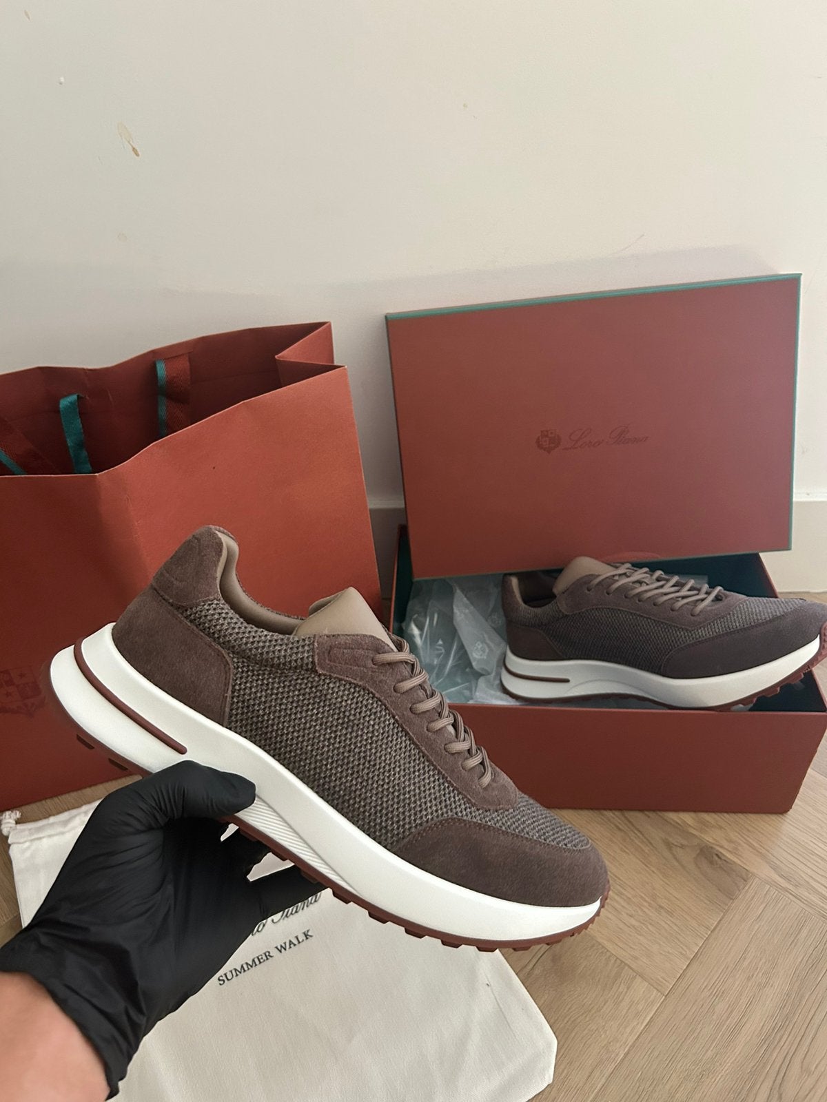 Loro piana, maat 42, 43, 44, Kleding | Heren, Schoenen, Ophalen of Verzenden, Nieuw, Overige kleuren, Sneakers of Gympen