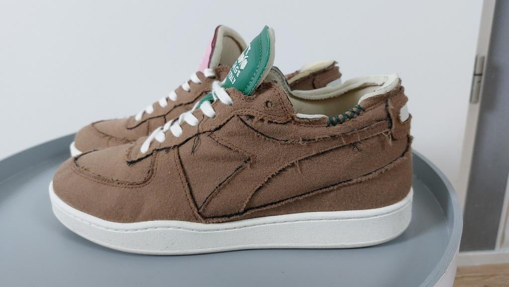 Nieuwe Diadora Heritage sneakers, Kleding | Dames, Schoenen, Bruin, Nieuw, Ophalen of Verzenden, Sneakers of Gympen