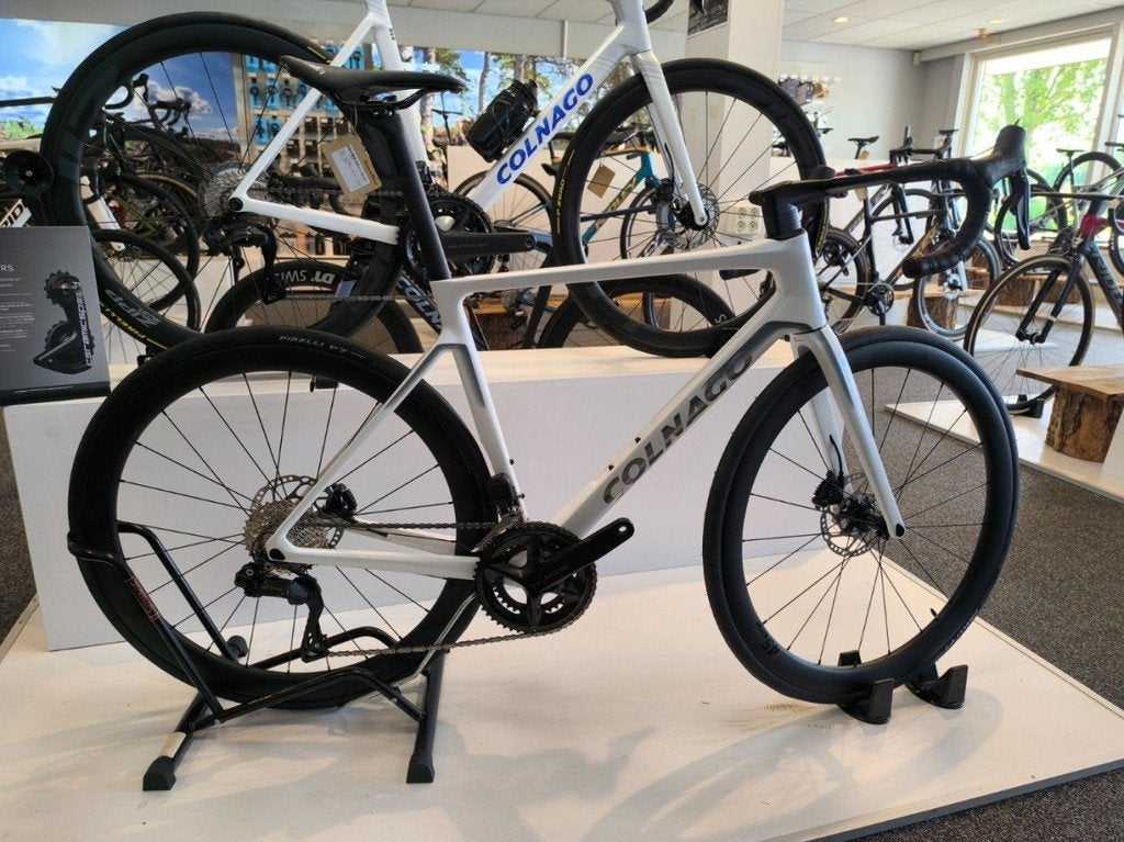 Colnago V4 - 105 R7170 Di2 - VISION SC 45 ITW VDWH 51cm 2026, Overige merken, -, - 0
-, NL, Nieuw