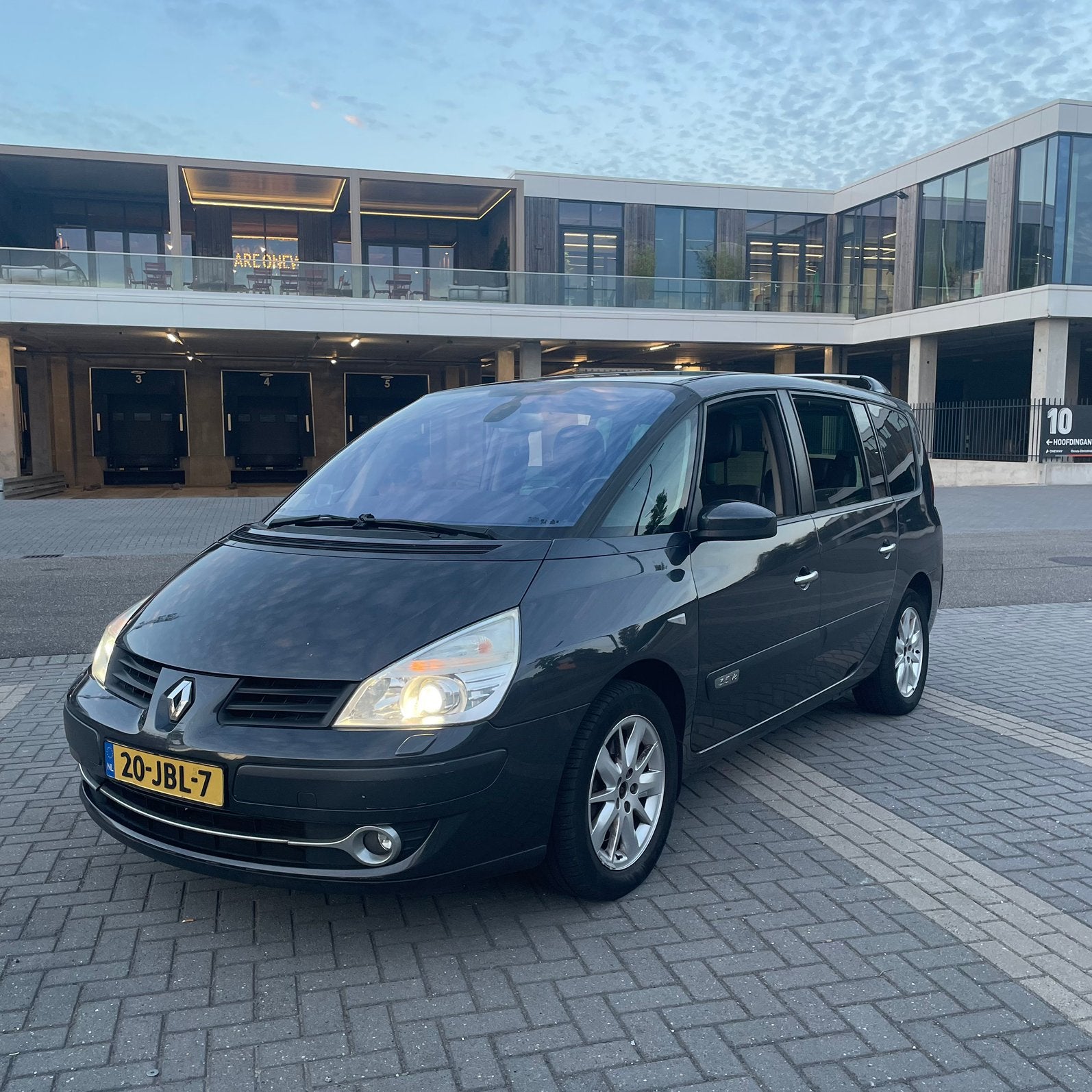 Renault Renault Grand Espace 3.5 V6 7p 2009 2e eigenaar, Auto's, Zwart, 2000 kg, 7 stoelen, 1790 kg