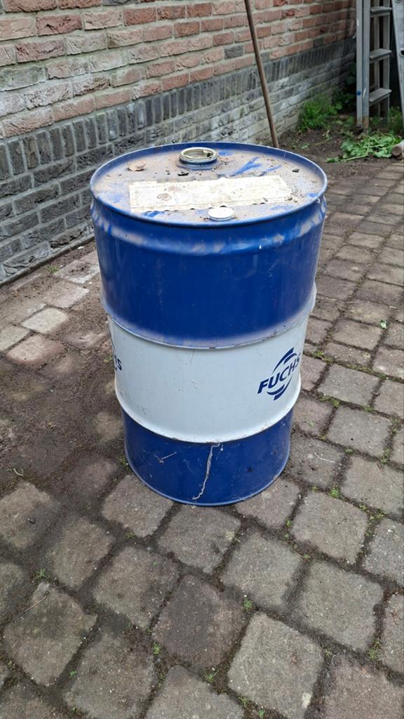 Olievat / oliedrum - 60 cm hoog, 38 cm diameter, Doe-het-zelf en Verbouw, Overige Doe-het-zelf en Verbouw, Ophalen of Verzenden