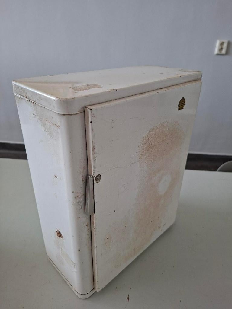 vintage metalen kastje medicijnkastje Brabantia jaren 50-60, Ophalen of Verzenden, Huis en Inrichting