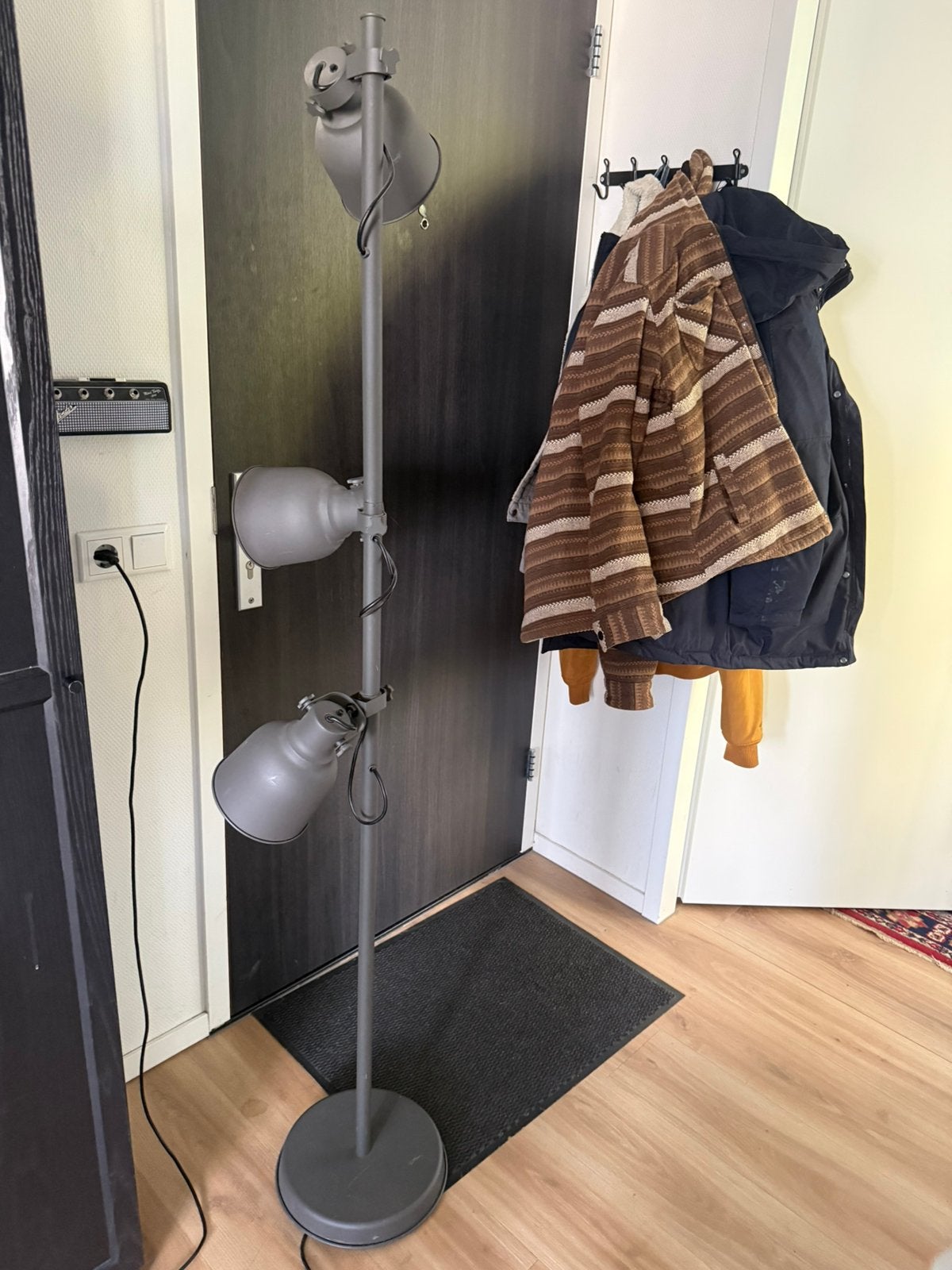 IKEA Hektar vloerlamp met 3 sports donkergrijs, Huis en Inrichting, Ophalen, Gebruikt, E14 (klein), Metaal