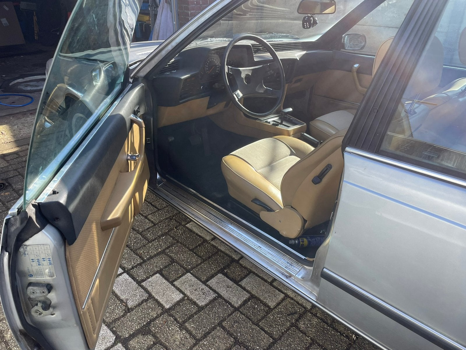 BMW E24 635csi zeldzame m90 motronic uitvoering, foto 10
