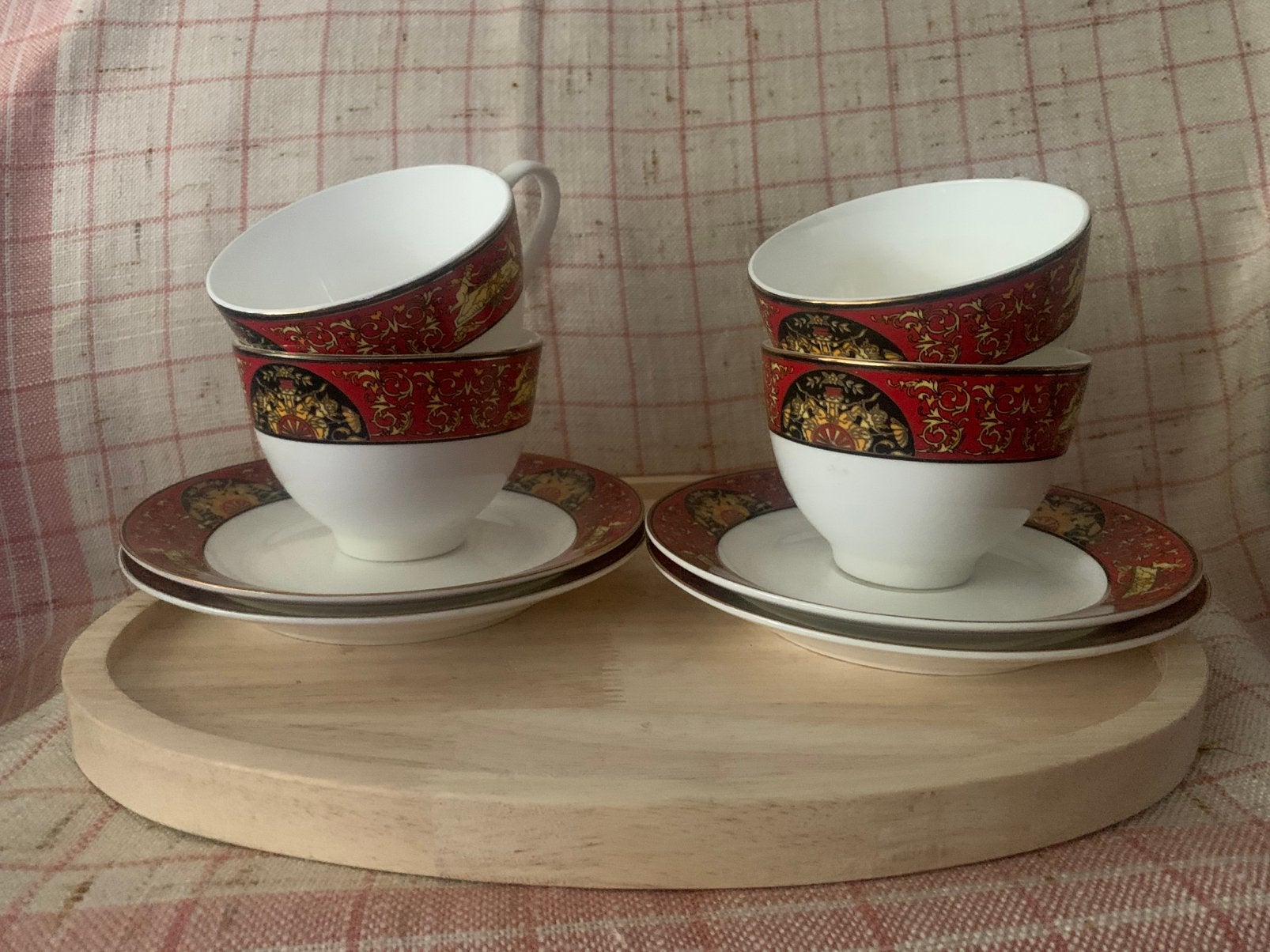 Williams Roberts Cherubs and angels koffieset, Versace like, Ophalen of Verzenden, Zo goed als nieuw, Porselein, Kop en/of schotel