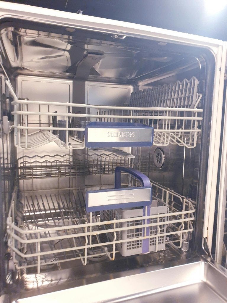Vaatwasser Siemens️️️️️ ️ ️half geïntegreerd A++ 6mnd garant, Ophalen, Energieklasse A of zuiniger, Minder dan 85 cm, Zo goed als nieuw