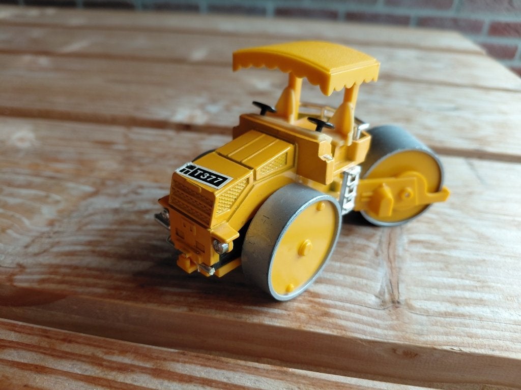 Roadmaster / Autoclub 1/64 Scale Diecast T377 Macadam Roller, Ophalen of Verzenden, Zo goed als nieuw, Overige typen