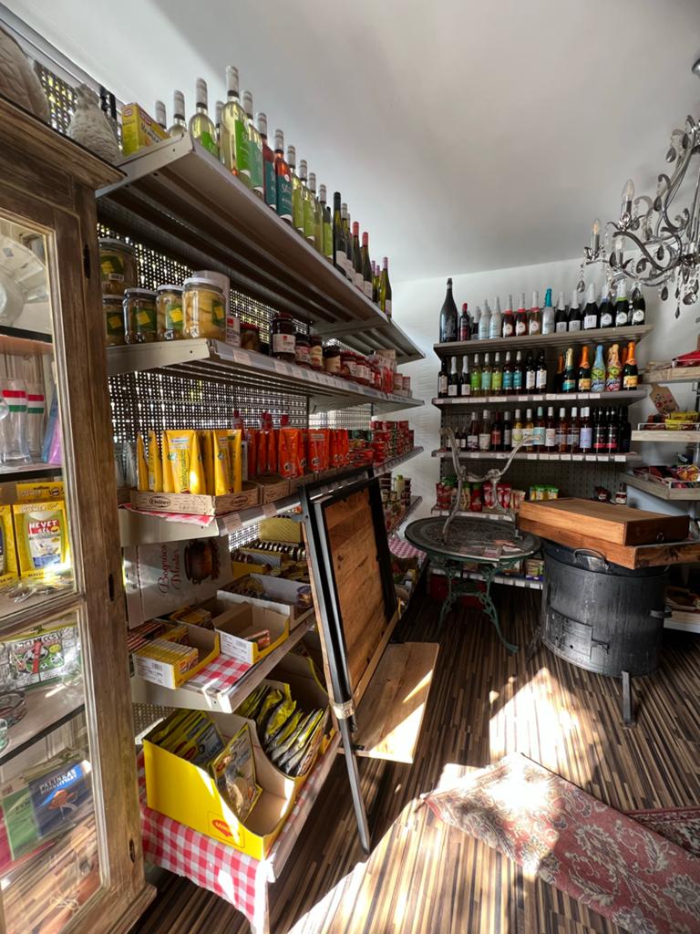 Wandstellingen voor winkel of opslag, Ophalen