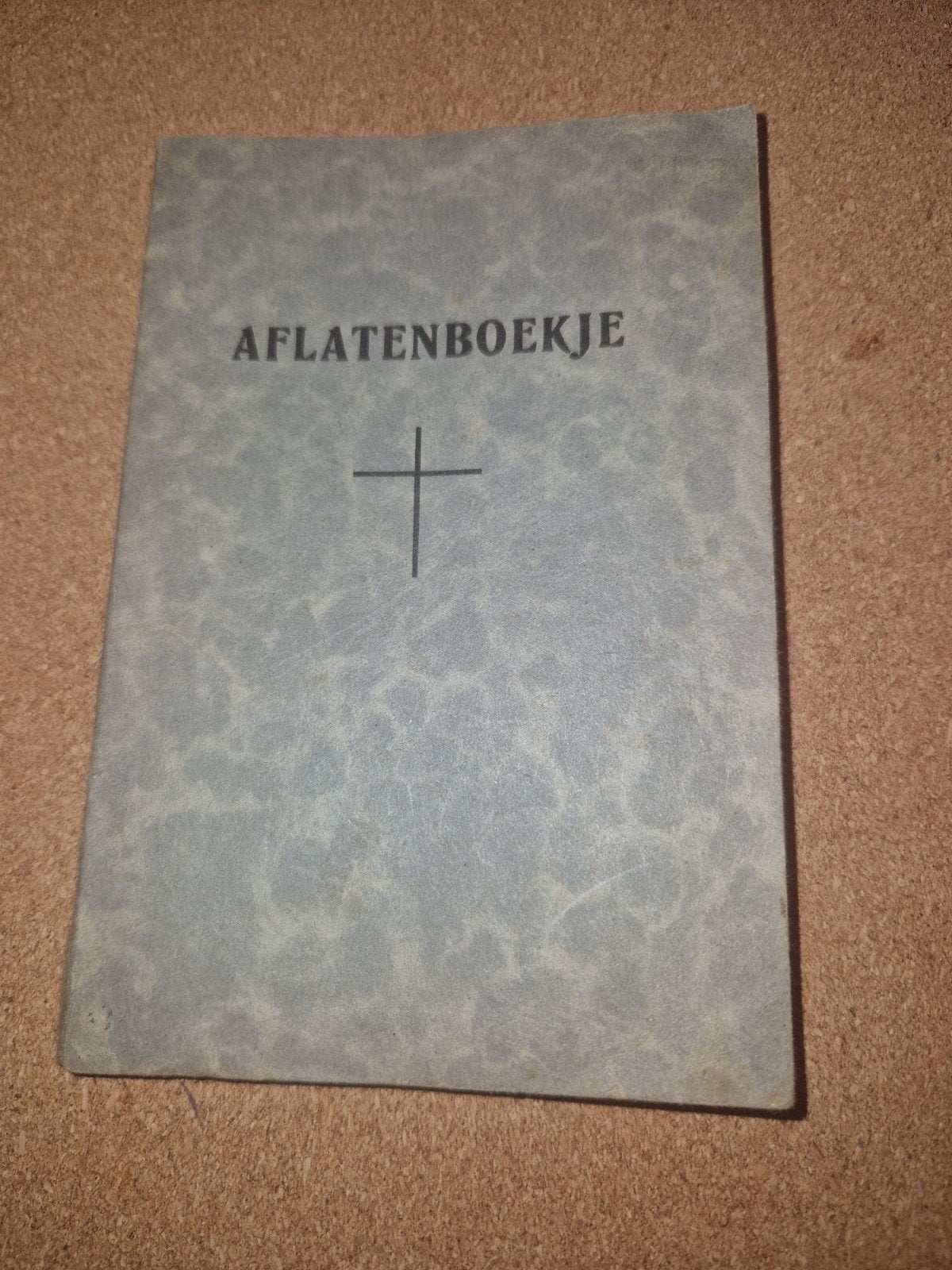 Klassiek Katholiek aflatenboekje grijze gemarmerde omslag, Ophalen of Verzenden, Zo goed als nieuw, Christendom | Katholiek