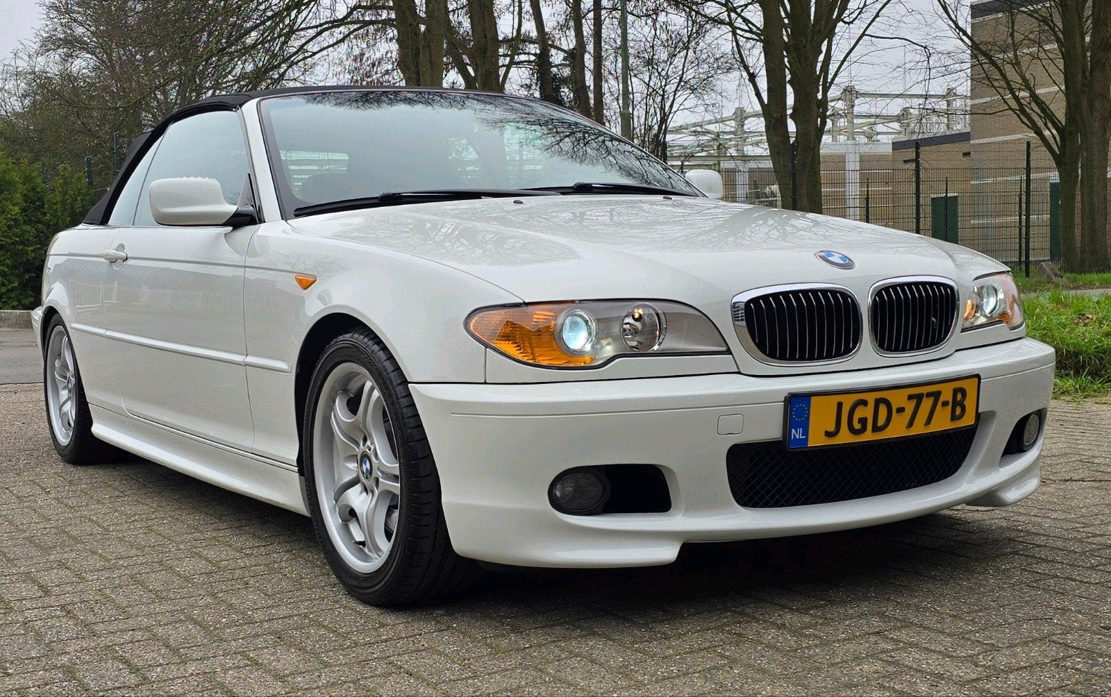 BMW 330ci aut. M-Pakket 2004 cabrio Wit e46 cabriolet, Auto's, 730 kg, Cabriolet, 4 stoelen, Wit