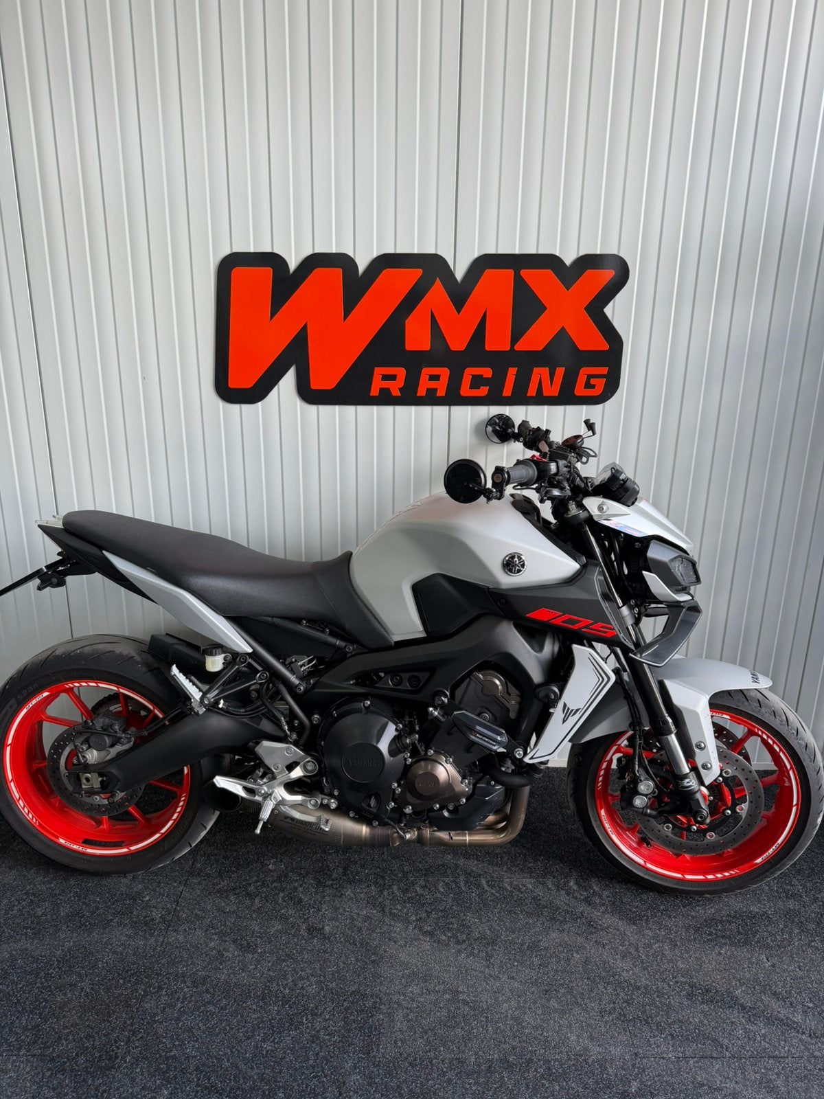 Yamaha mt 09 ice fluor 2020 Quickshift akrapovic bmw, Handvatverwarming, Motorrijbewijs A, Gebruikt, Particulier
