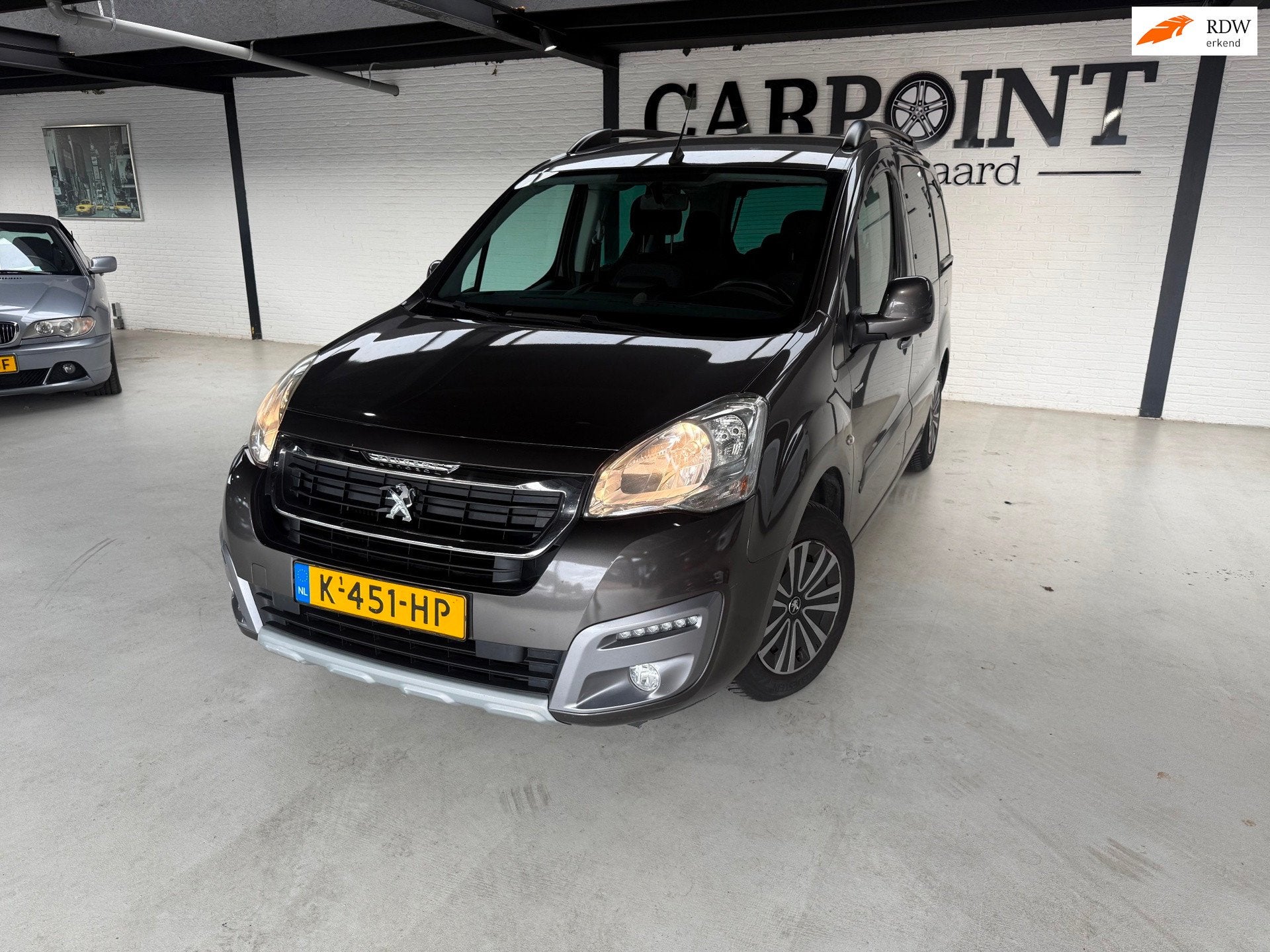 Peugeot Partner Tepee 1.2 PureTech Allure 2018 Apk Mei 2027, Auto's, Voorwielaandrijving, Gebruikt, 1199 cc, Bedrijf