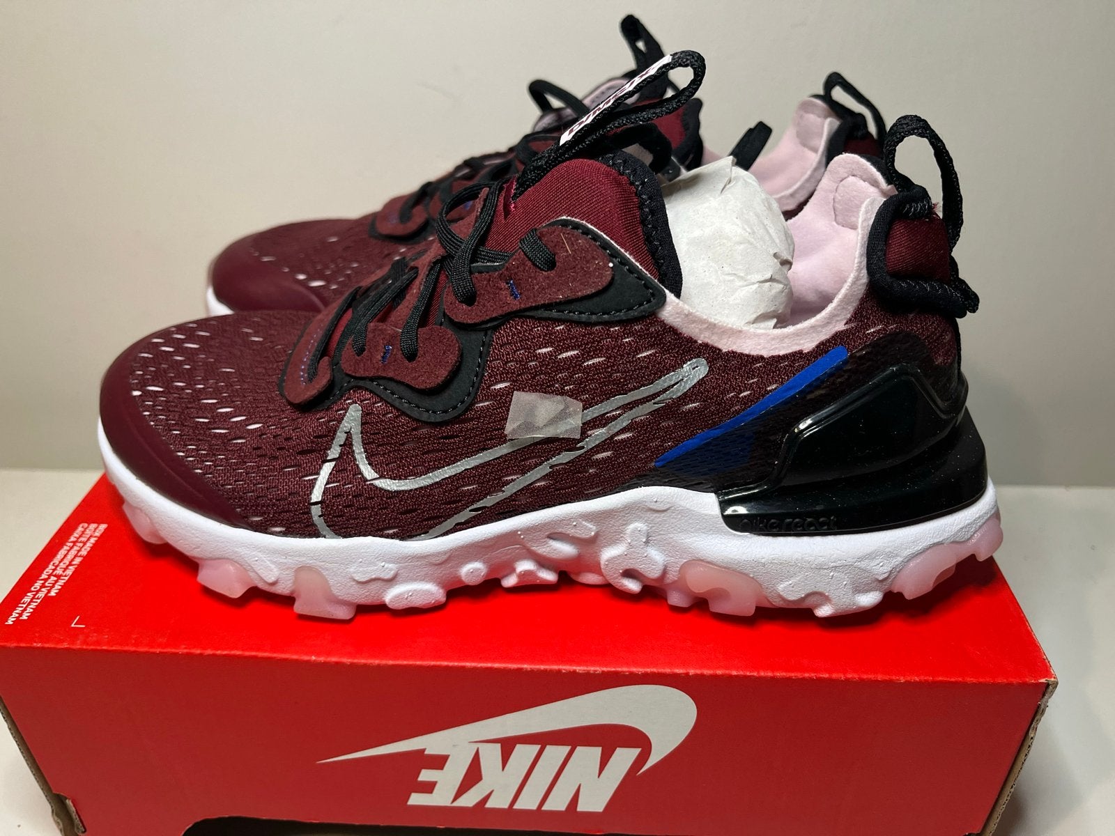 Nike React Vision D/MS/X sneakers - Nieuw in doos maat 36, Nieuw, Ophalen of Verzenden, Sneakers of Gympen, Rood