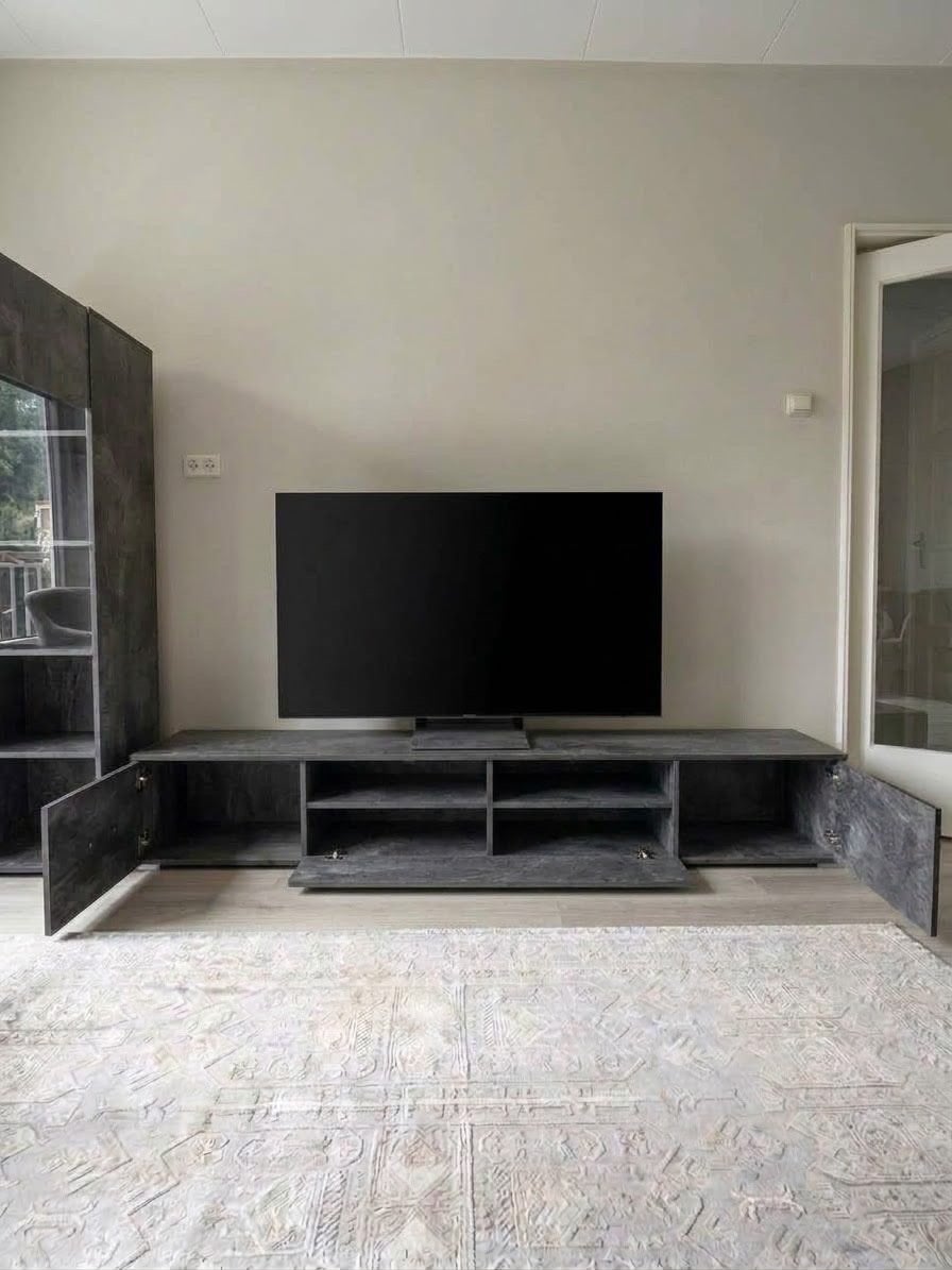 Foto 3 van 3 set- woonkamerkasten– TV-meubel + 2 vitrinekasten