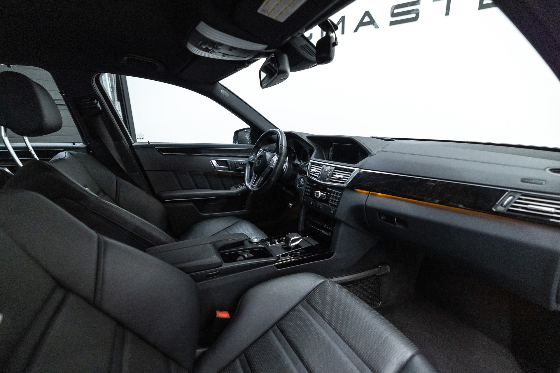 Mercedes-Benz E-Klasse AMG 63 Btw auto, (€ 41.280,99 Ex B., Auto's, Mercedes-Benz, Automaat, 5461 cc, Achterwielaandrijving, Gebruikt