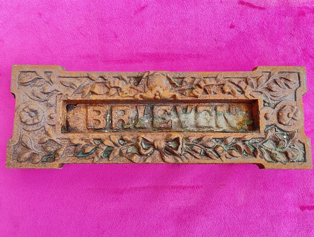 Antieke deurbrievenbus , deur brievenbus, oude brievenbus, Ophalen of Verzenden