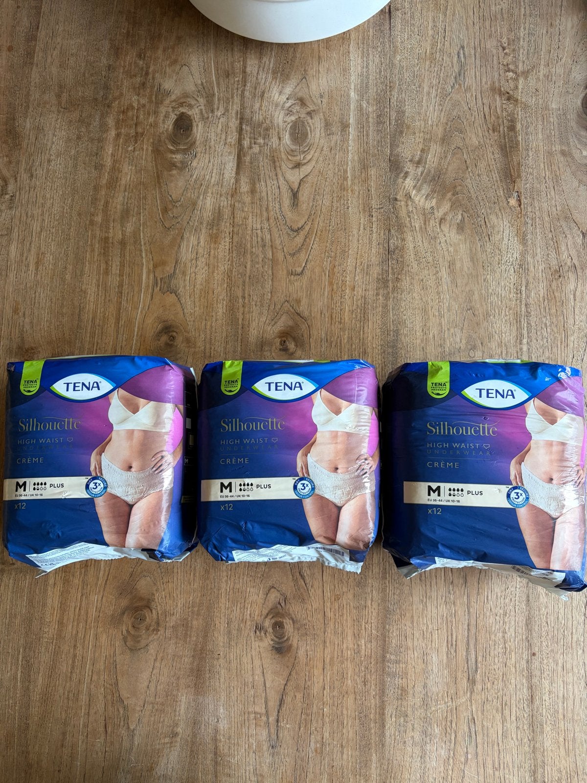 3 pakken tena luier broekjes totaal 36 x, Ophalen, Nieuw
